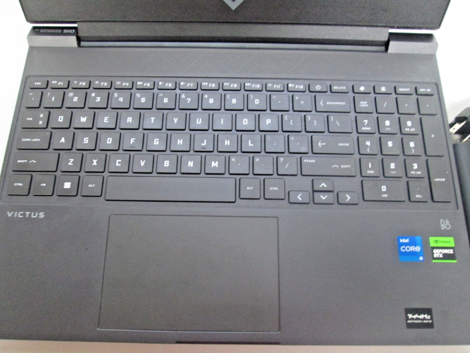 HP Victus Gaming 15-FA1030NR Core i5-12450H GeForce RTX 2050 16GB RAM 512GB
