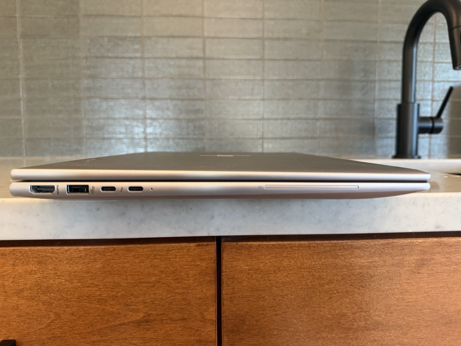 HP ZBook Firefly 16″/ G11 / Intel Core Ultra 5 125U / 16GB /512GB NVME/ 11 PRO