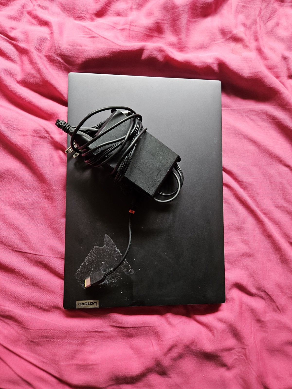 Lenovo Slim 7 16IAH7 16″ Laptop, Windows 11, Black, Built-in Webcam, USB-C