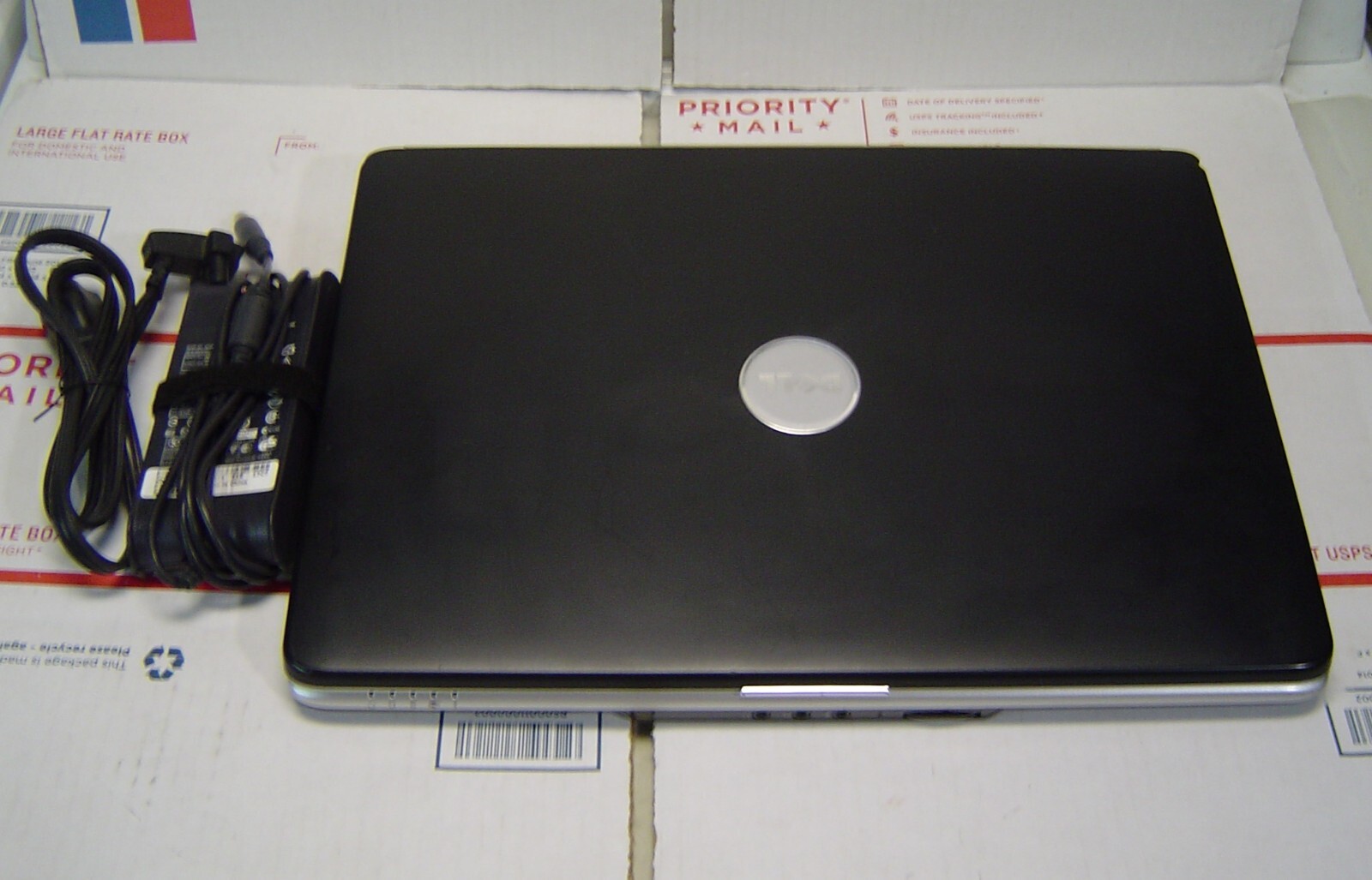 15.4” Dell Inspiron 1525 Laptop Intel Pentium 1.86 GHZ 2GB RAM 320GB Working