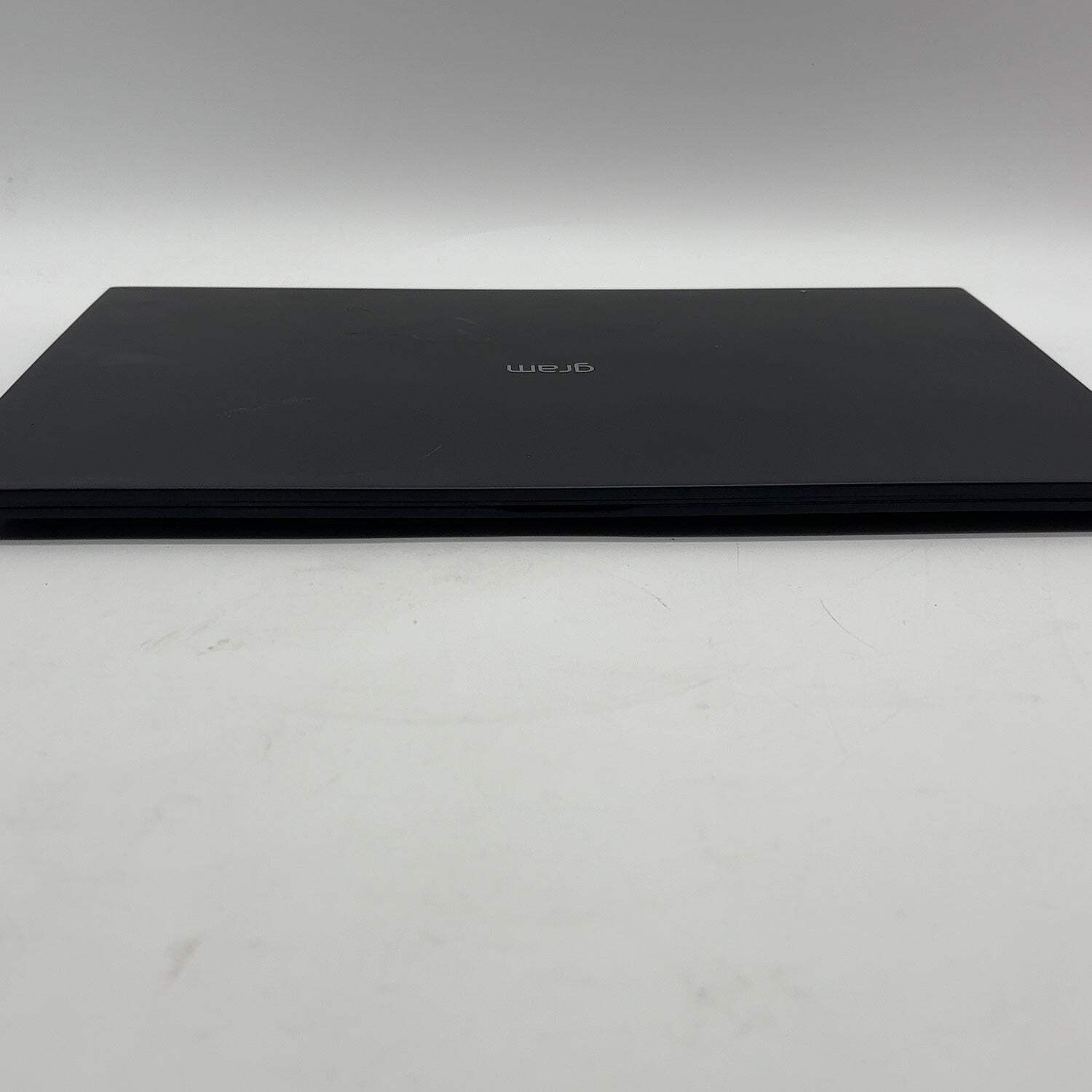 LG gram 16Z90P 15.9″ i7-1165G7 2.8GHz 16GB RAM 256GB SSD