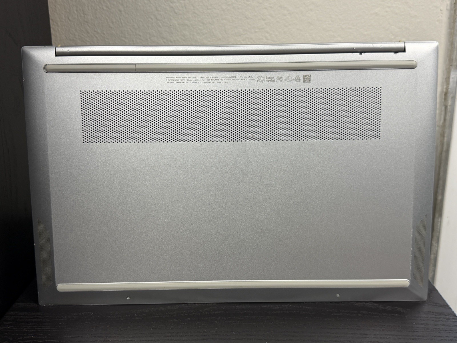 HP Pavilion x360 / i5 11th Gen / No RAM / No Drive or OS / No AC / TESTED