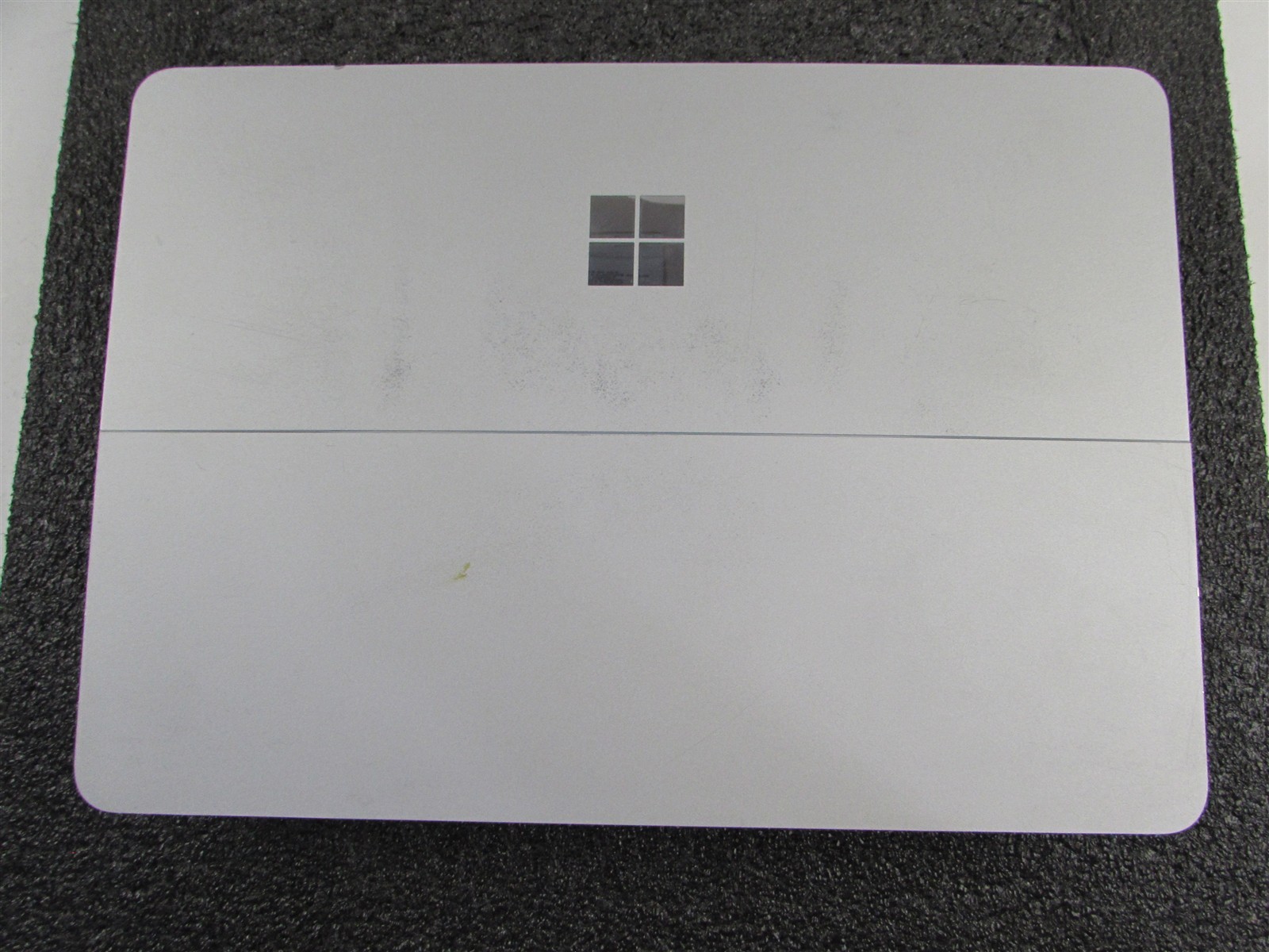 Microsoft Surface Laptop Studio 1964 i7-11370H 1TB SSD 32GB RTX A2000 *No A/C*