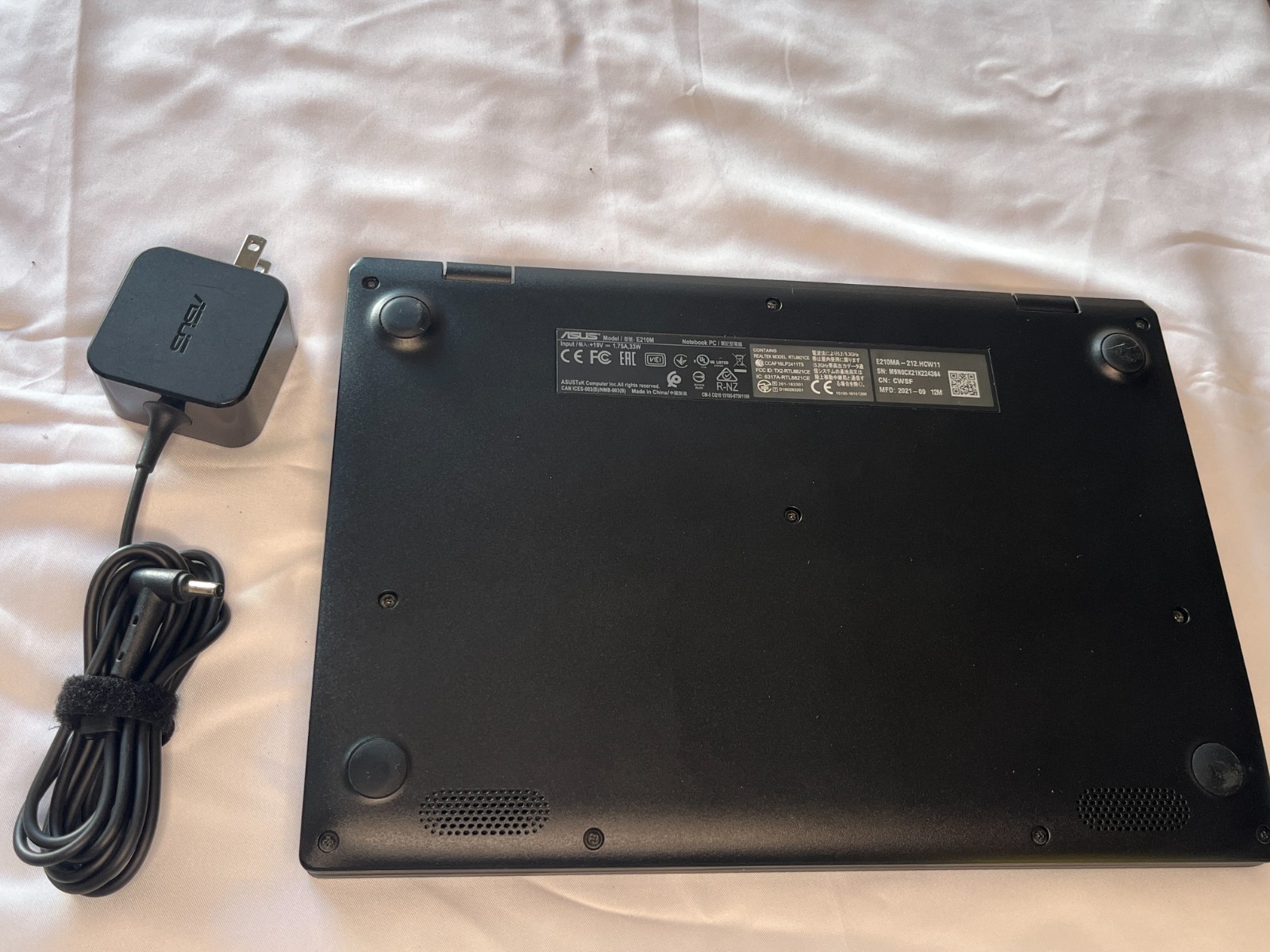 Asus E210MA 11.6″ Laptop Celeron N4020 4GB 64GB eMMC Windows 11 Home – Tested
