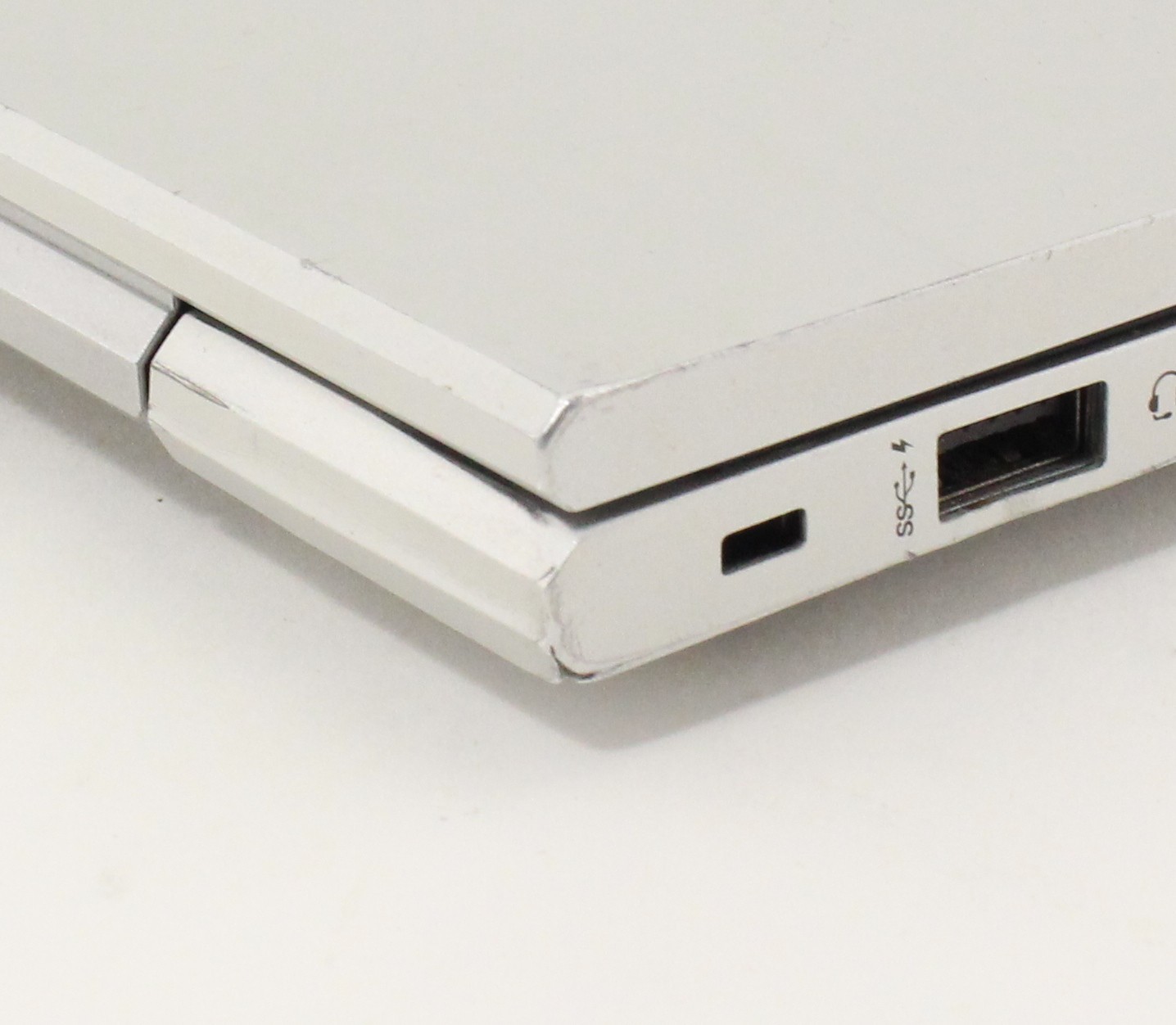 HP Elitebook 850 G8 15.6″ 2.4GHz i5-1135G7 256GB SSD 16GB RAM Win 11 ; 6181316