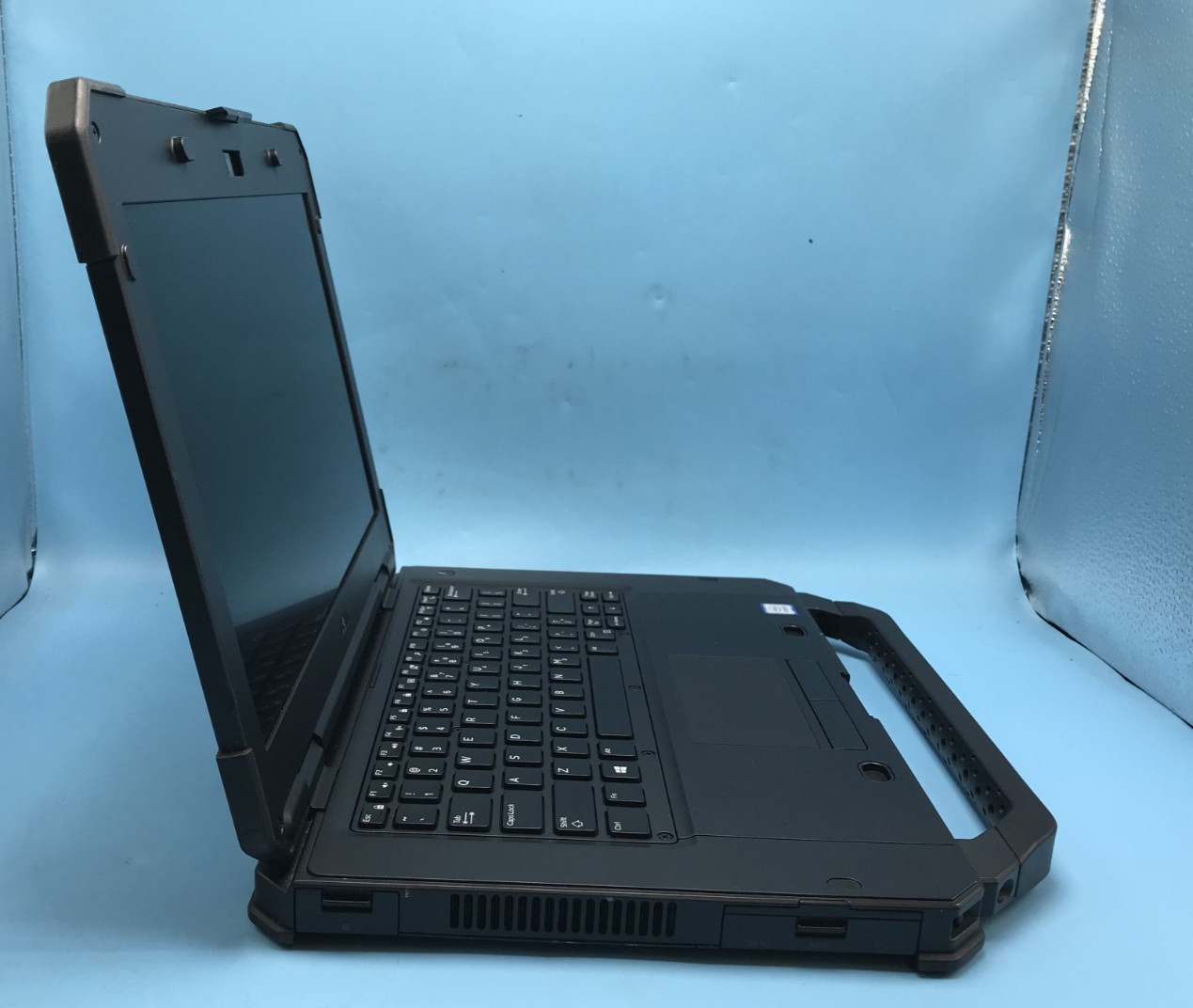 Dell Latitude 5420 Rugged 14″ Core i5-8350U 1.70GHZ 16GB RAM 256GB SSD Windows11