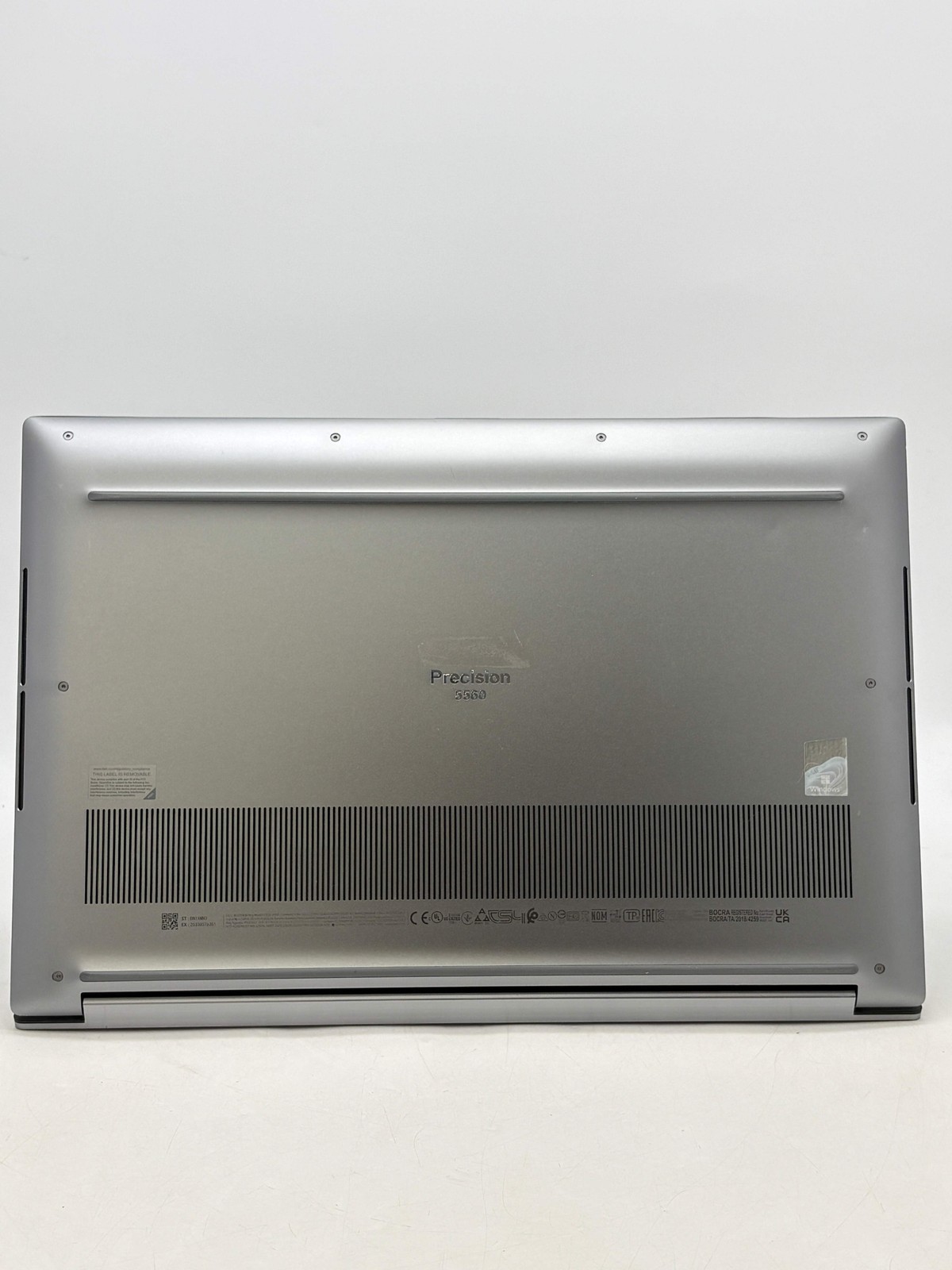 Dell Precision 5560 Intel Core i7-11850H 32GB RAM 1TB SSD NVIDIA RTX A2000