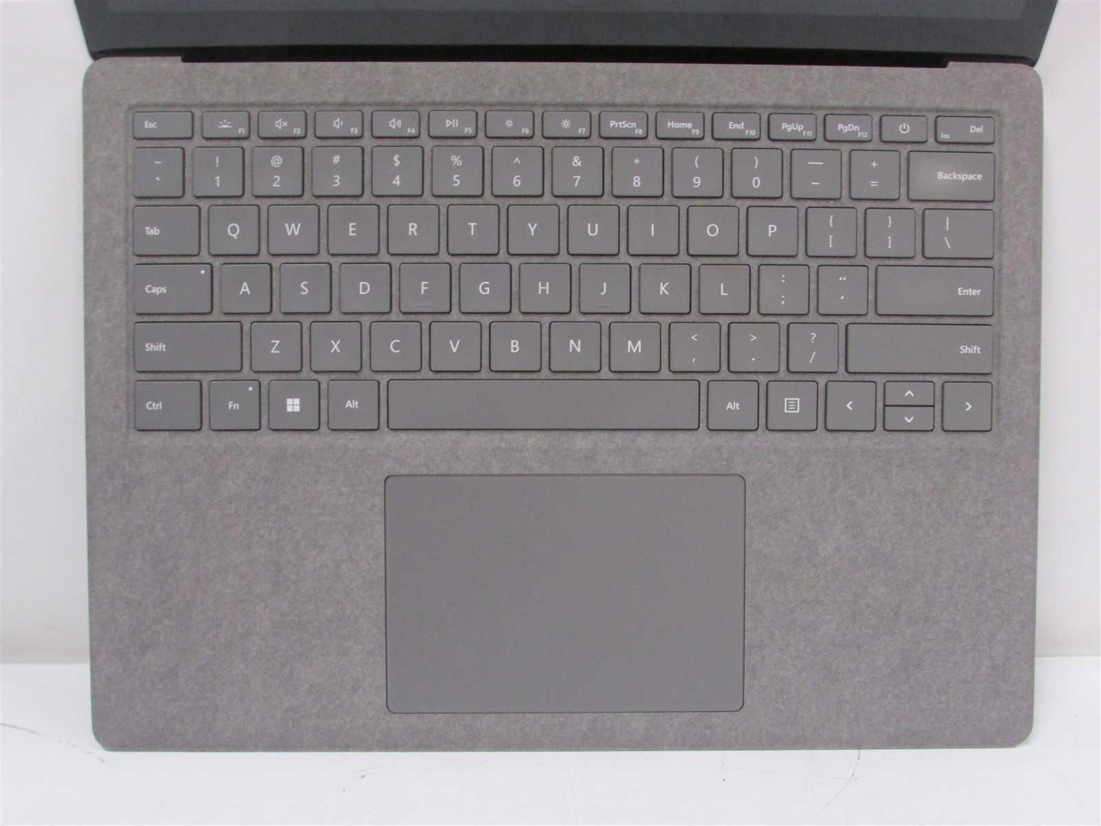 Microsoft Surface Laptop 4 1958 Ryzen 5 2.2GHz 8GB RAM 256GB 13.5″ Win 11 Home