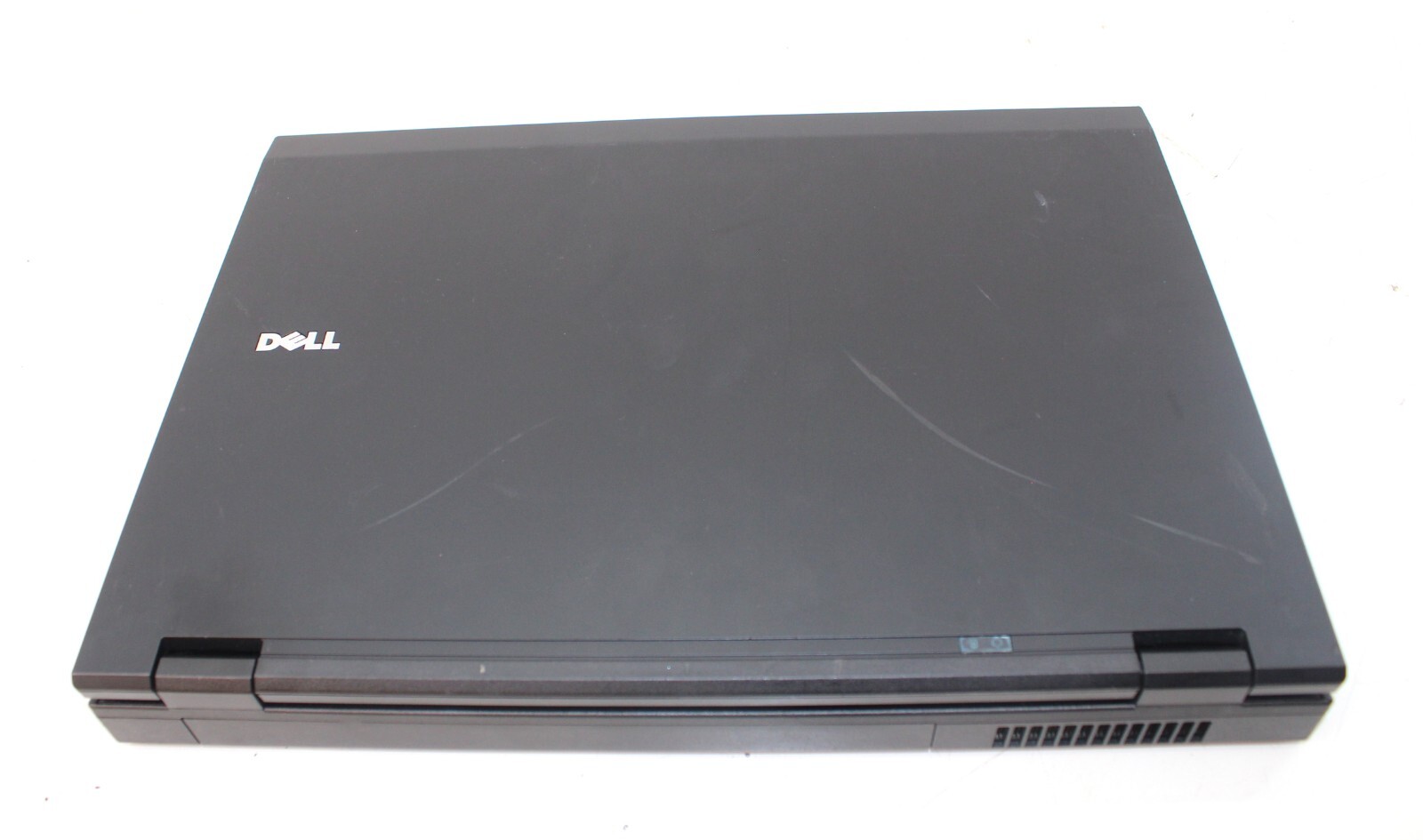 Dell Latitude E5400 14.1″ Laptop No OS, HDD, or Charger #1E-19