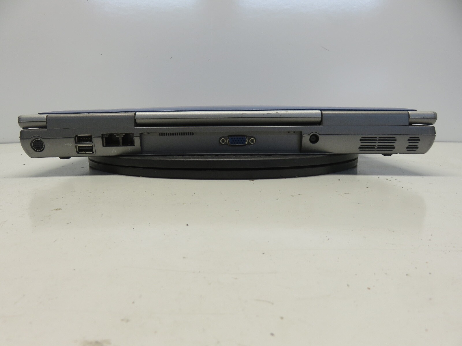 Dell Inspiron 8600 Pentium M 1.7GHz 512 MB NO HDD No Batt