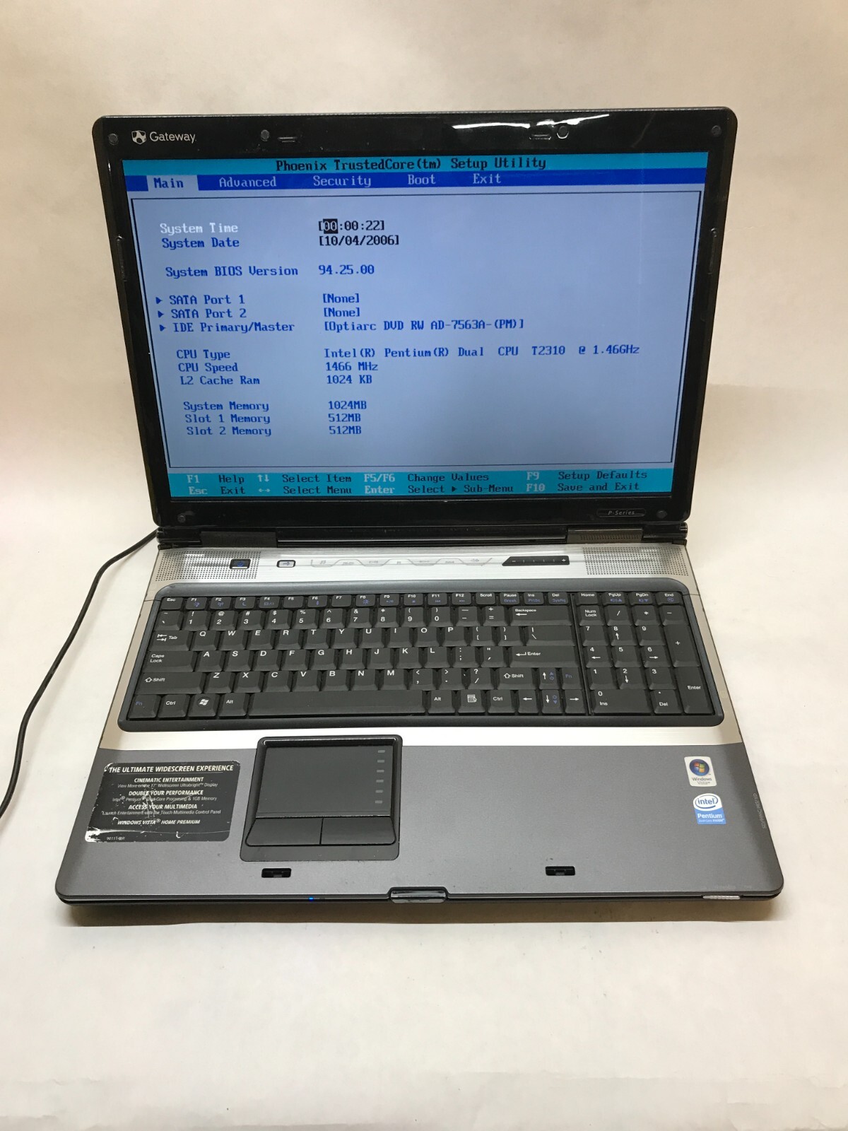 Gateway P-6301 17″ Intel Pentium T2310 1.46GHz 1GB RAM NO HDD/OS No Battery – DW