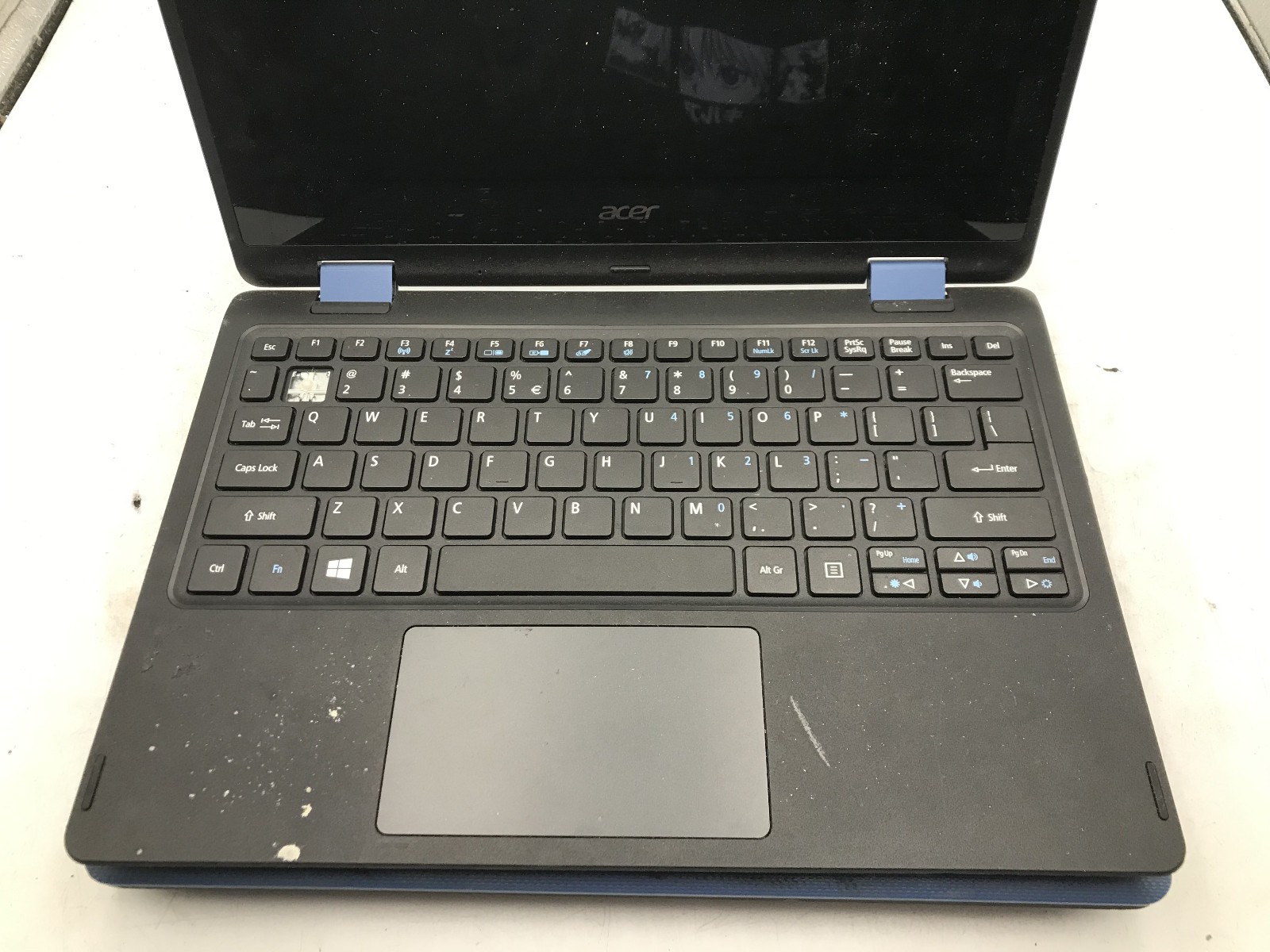 Acer Aspire R3-131T – LOT OF 2 – FOR PARTS/REPAIR – INTEL CELERON N – NO RAM-BB