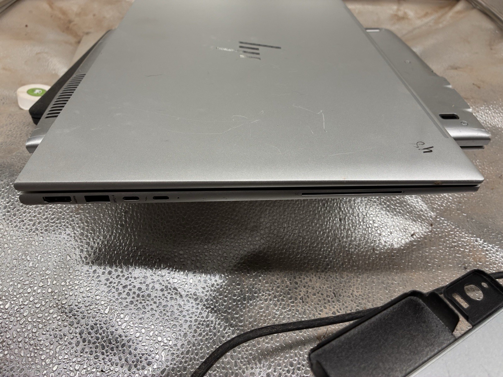 HP EliteBook 860 16 inch G9 Notebook PC i5-1235U 16GB RAM 256GB SSD Wins 11