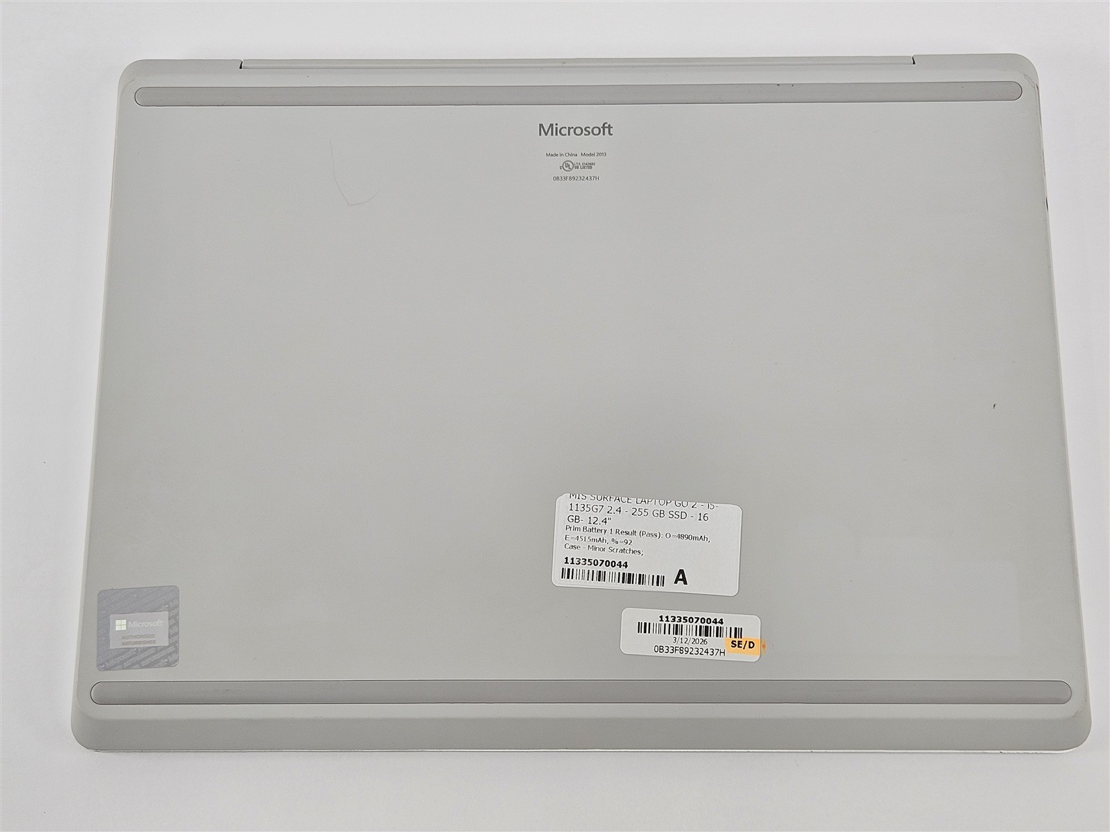 Microsoft Surface Laptop Go 2 12.4″ i5-1135G7 2.4GHz 16GB RAM 256GB SSD Win11