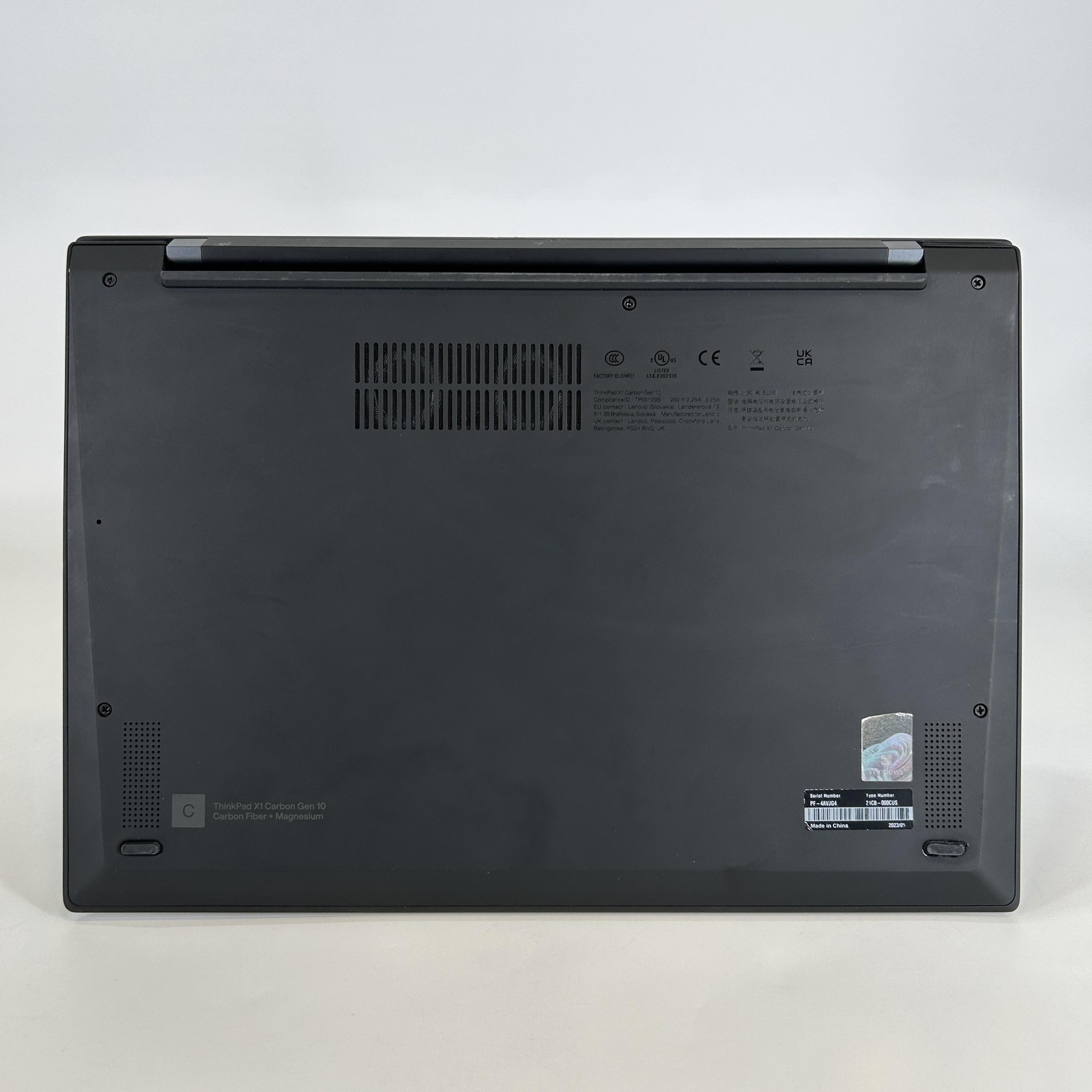 Lenovo ThinkPad X1 Carbon Gen 10 14 FHD+ TOUCH 2.1 GHz i7-1260P 16GB 512GB SSD