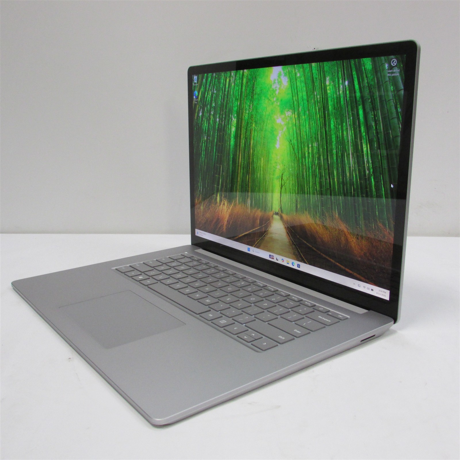 Microsoft Surface Laptop 4 1979 i7-1185G7 3.0GHz 16GB RAM 256GB 15″ Win 11 Pro