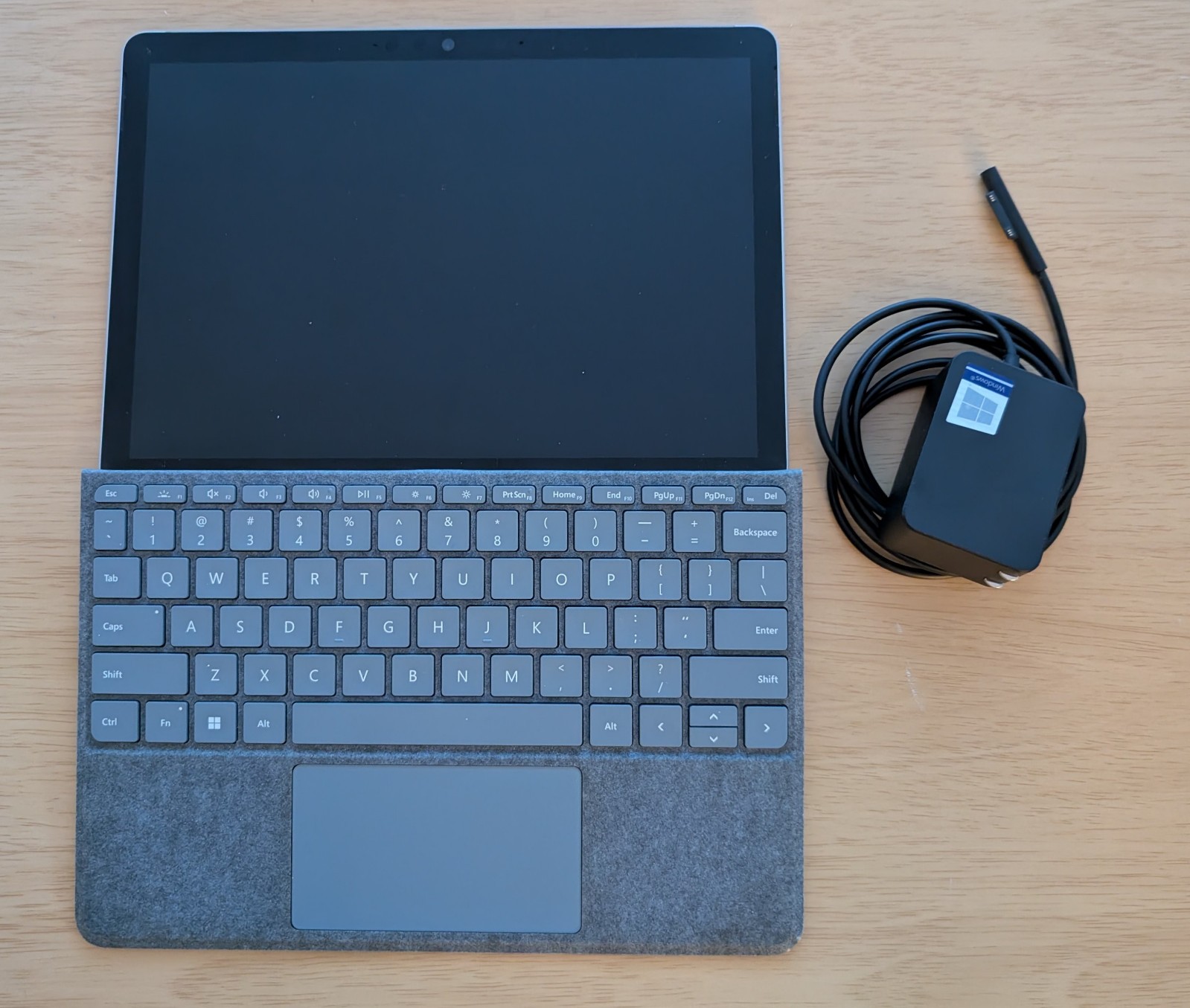 Microsoft Surface Go 3 8GB 128GB SSD Pentium Gold 6500Y Keyboard