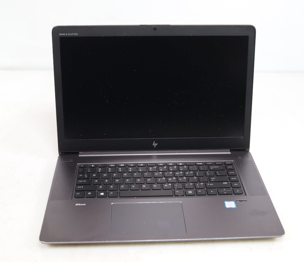 HP ZBook Studio G4 15.6″ Intel i7-7700HQ 8GB DDR4 256GB SSD No COA OS