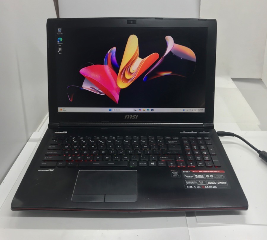 MSI GE62 2QF APACHE PRO i7-4720HQ 8GB 256GB SATA SSD W11P *READ