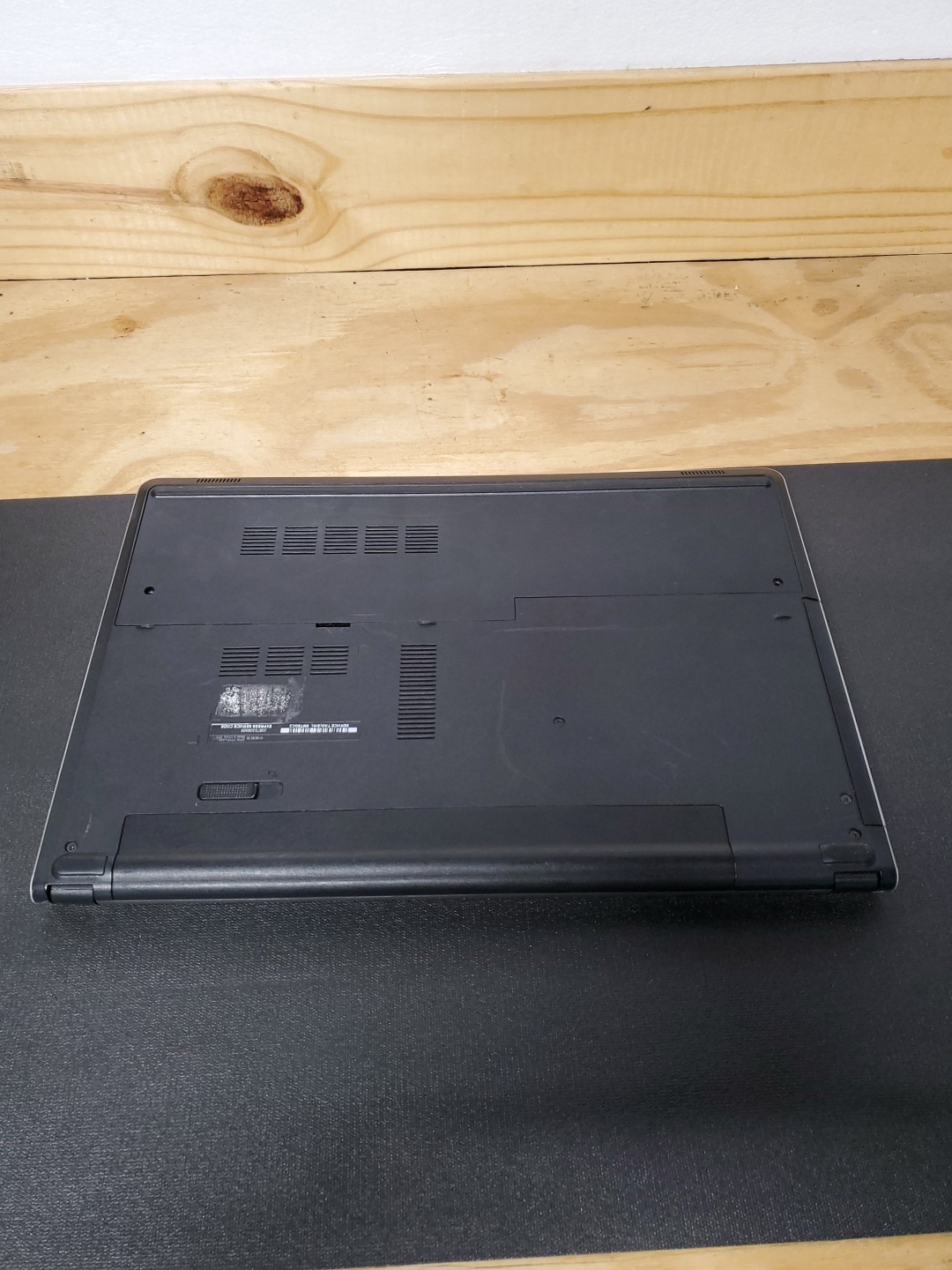Dell Inspiron 15 5000 series laptop 6200u I5 2.3 16gb Ram 256gb Ssd Win 10h Nice