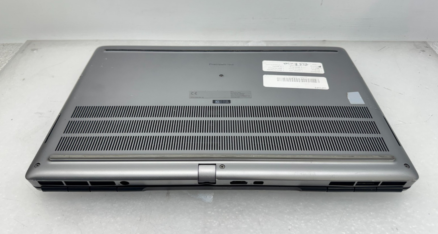 Dell Precision 7550 Intel Xeon W-10855M@2.8Ghz 32GB RAM 1TB SSD RTX 3000 *Read*