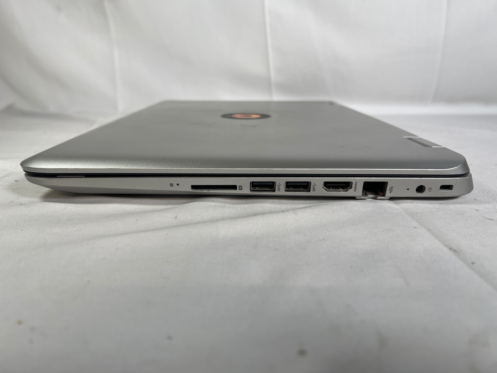 HP Envy 15 x360 Convertible 15.6″ Intel i5-4210U 1.7GHz 8GB No Drive FOR PARTS