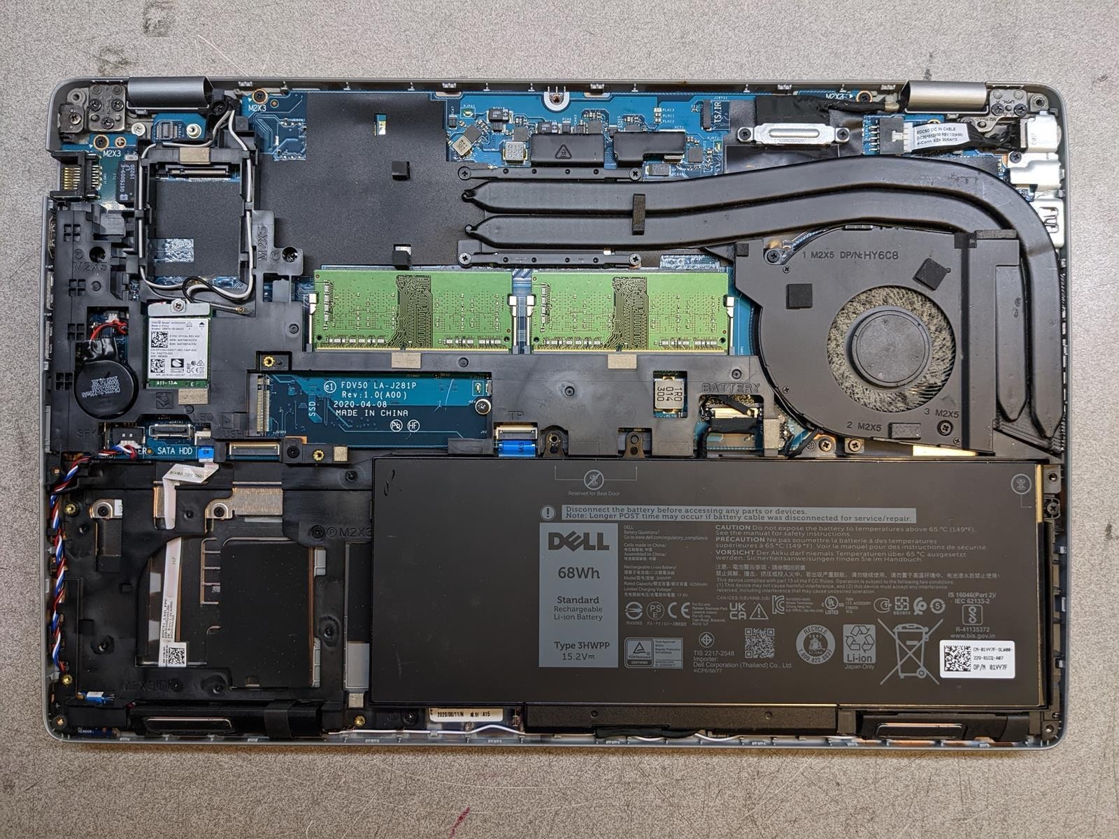 DELL LATITUDE 5511 i7-10850H @ 2.70 GHz, 8GB RAM, NO HDD/OS