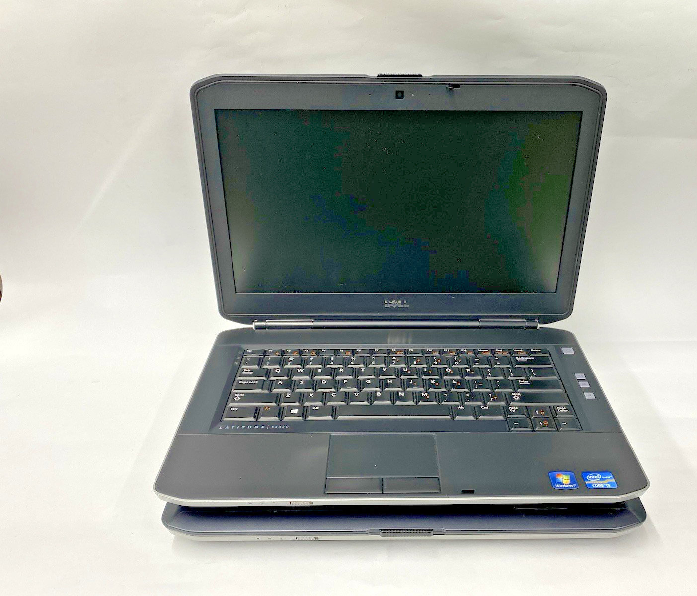 Lot of (2) Dell Latitude E5430 – HD – i5-3230m – No RAM/SSD/OS – READ