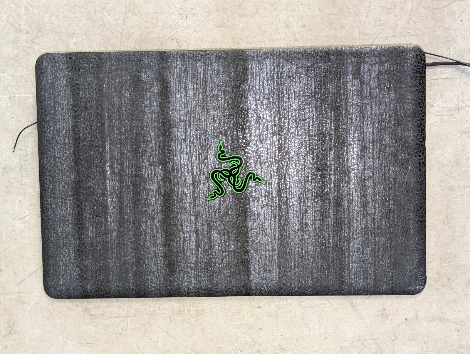Razer Blade 13.3 inch laptop; Intel Core i7 8550U 1.8GHz; untested no ssd no ram