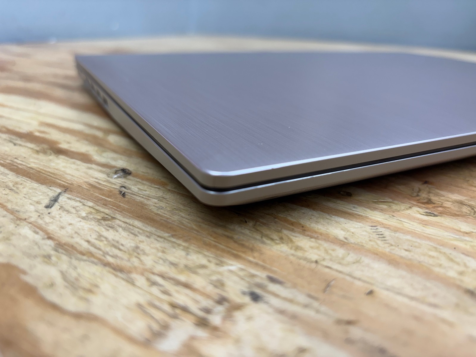 Lenovo IdeaPad 3 15ADA05 15.6″ FHD Ryzen 5 3500U 8GB 256GB SSD Windows 11 Home