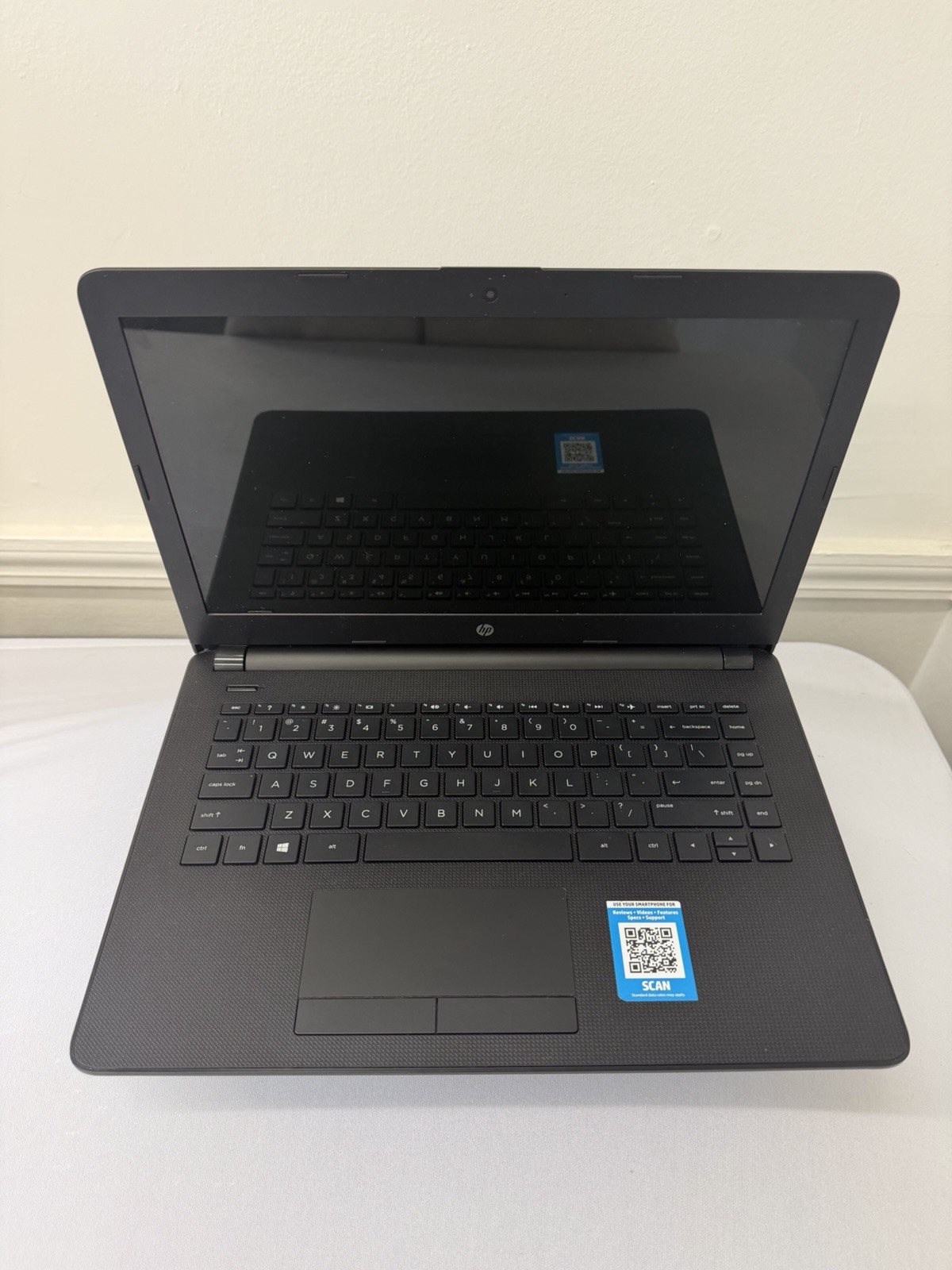 HP Laptop 14-bw012nr – Good Screen – AMD E2-9000e – Read Des