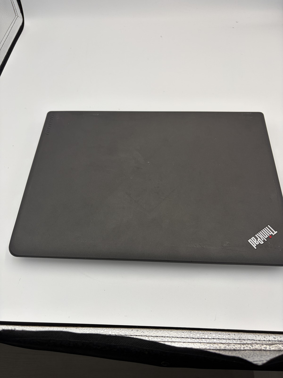 Lenovo ThinkPad E460 (2015) Intel(R) Core(TM) i5-6200U CPU @ 2.30GHz 8GB RAM 256