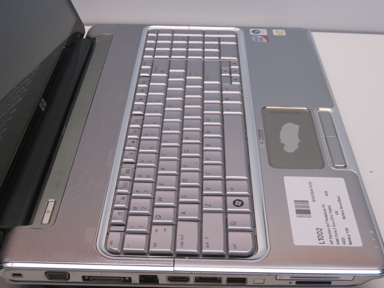 HP Pavilion dv7-1150us Intel Core 2 Duo CPU T5800 2.00GHz 4GB NO HDD No Batt
