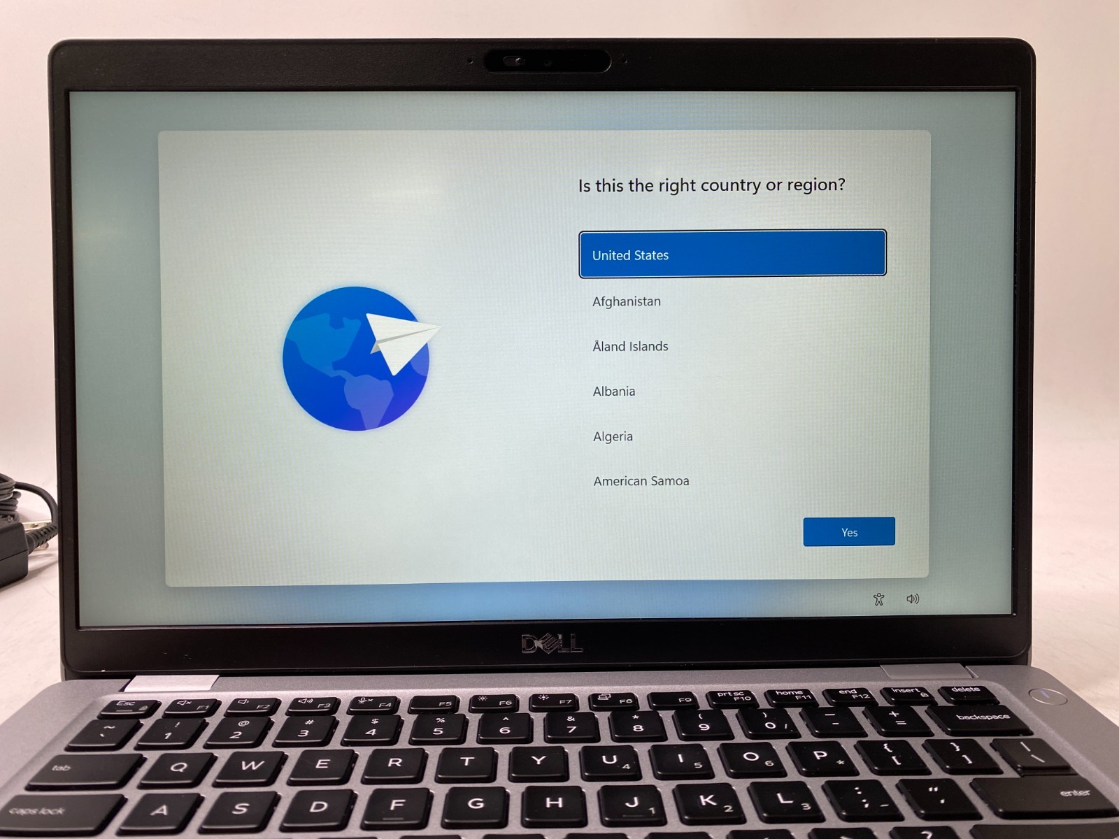 Dell Latitude 5410 14″ Touchscreen i5-10310U 16GB DDR4 500GB SSD Win11H w/AC