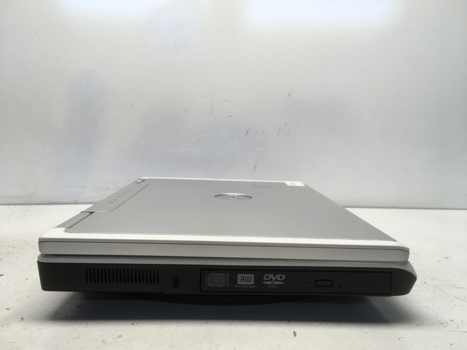 Dell Inspiron 6000 Intel Pentium M 06D8 600MHz 1280 MB NO HDD No Batt