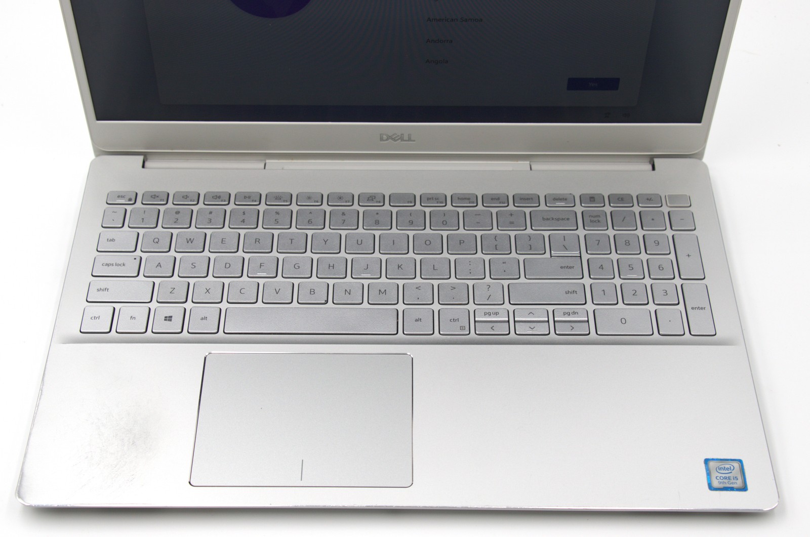 Dell Inspiron 7591 – FHD – i5-9300H – 16GB RAM – 512GB SSD – Silver