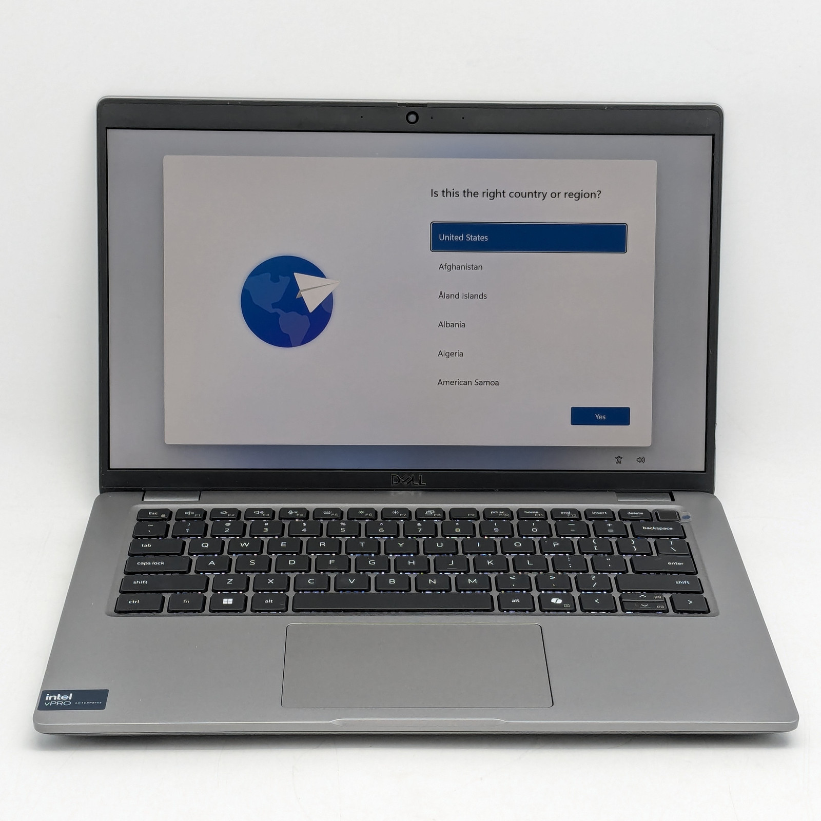 Dell Precision 3490 14″ Ultra 5 135H 32GB DDR5 256GB SSD Windows 11 Home