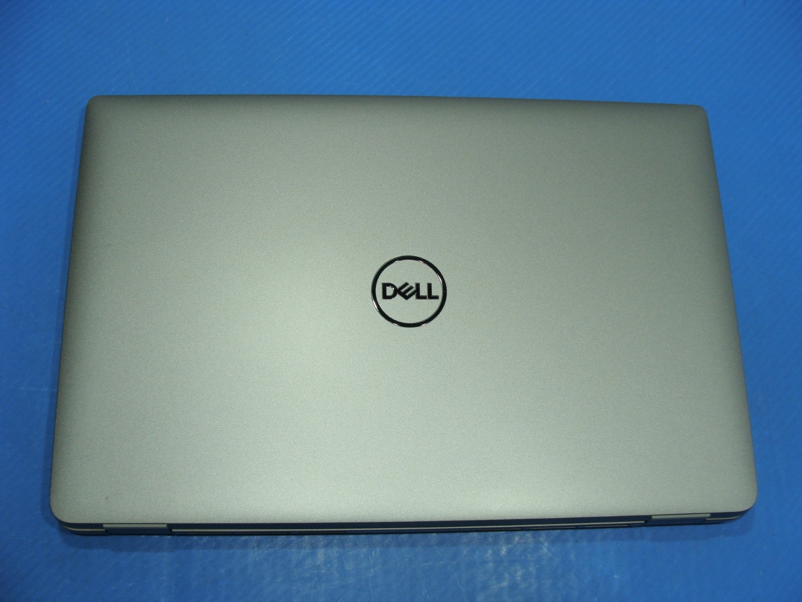 Dell Latitude 5450 14” FHD core Ultra 5 125U 3.6GHz 16GB 256GB Windows 11 Pro