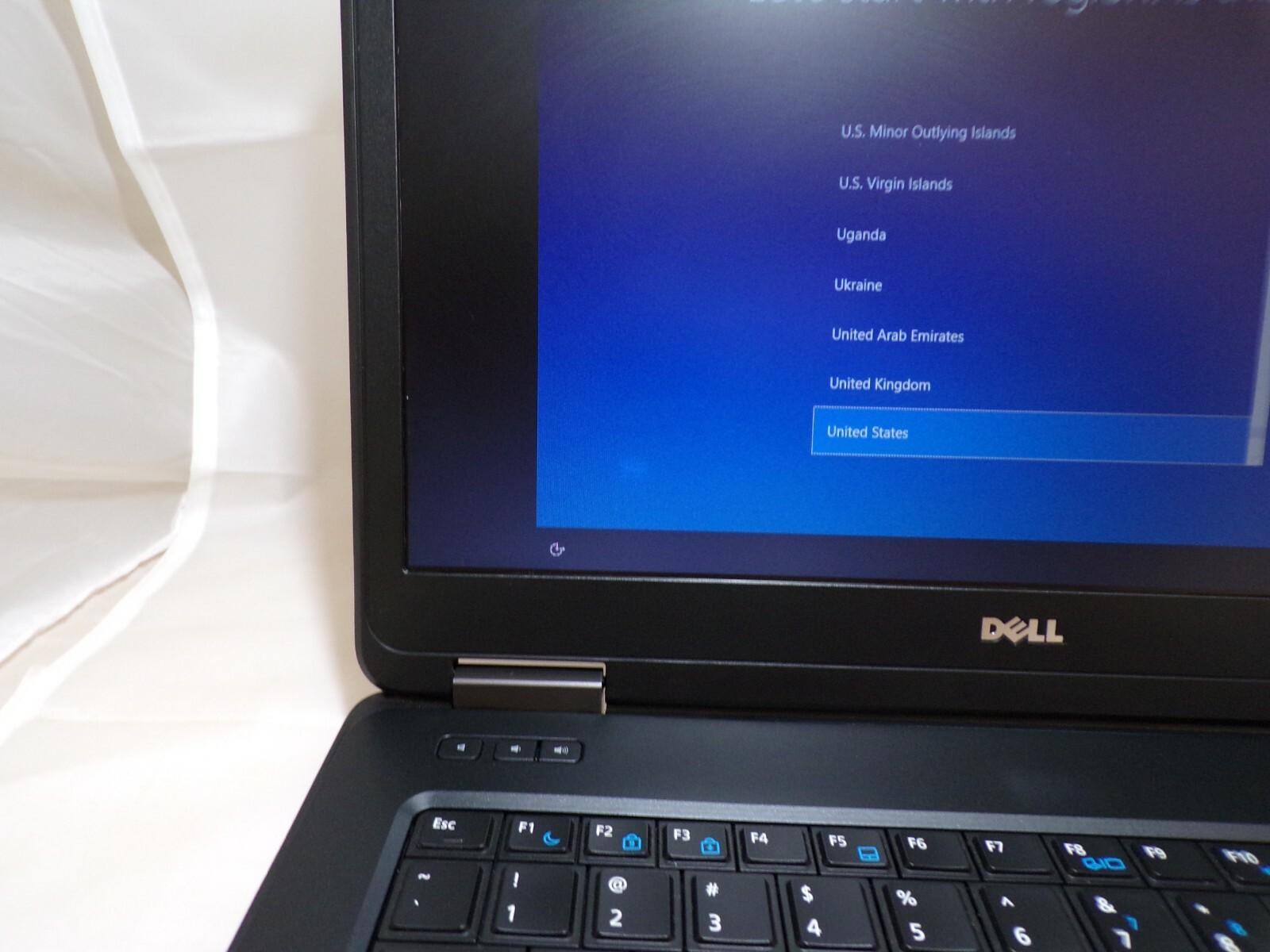 Dell Latitude E5440, 320GB HDD, 8GB Memory, i5, 14″ Laptop, Windows 10 Pro