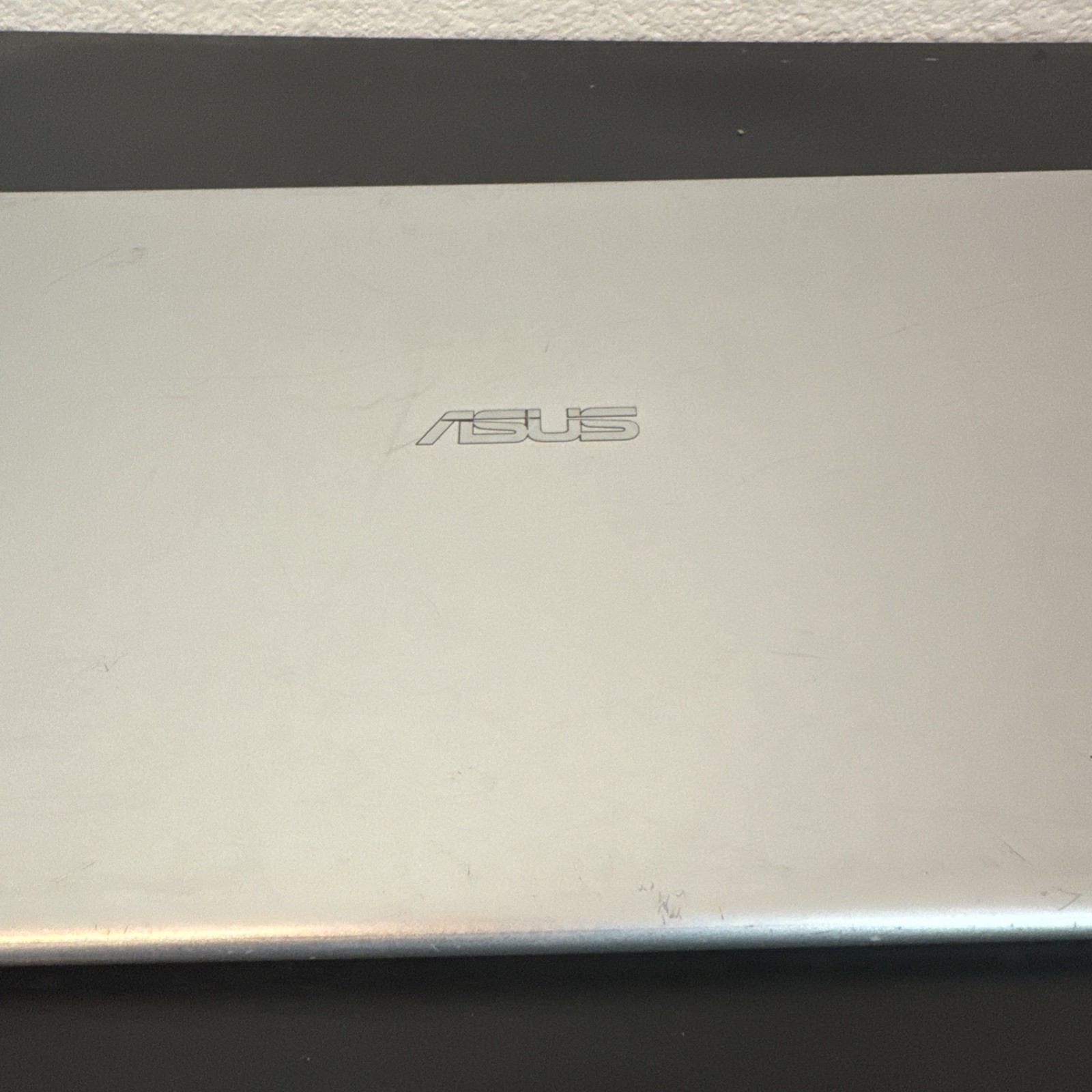 ASUS Vivobook X712JA – HD+ – i7-1065G7 – 16GB RAM – 1TB SSD – Silver
