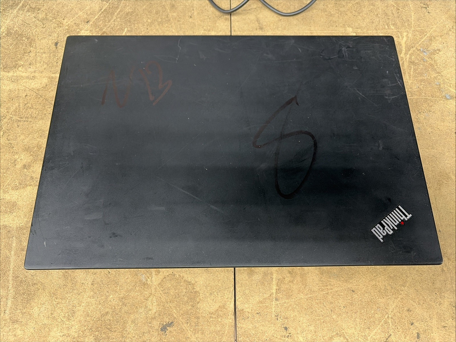 Lenovo ThinkPad T490s 14″ FHD i5-8265u 8GB RAM No OS/SSD