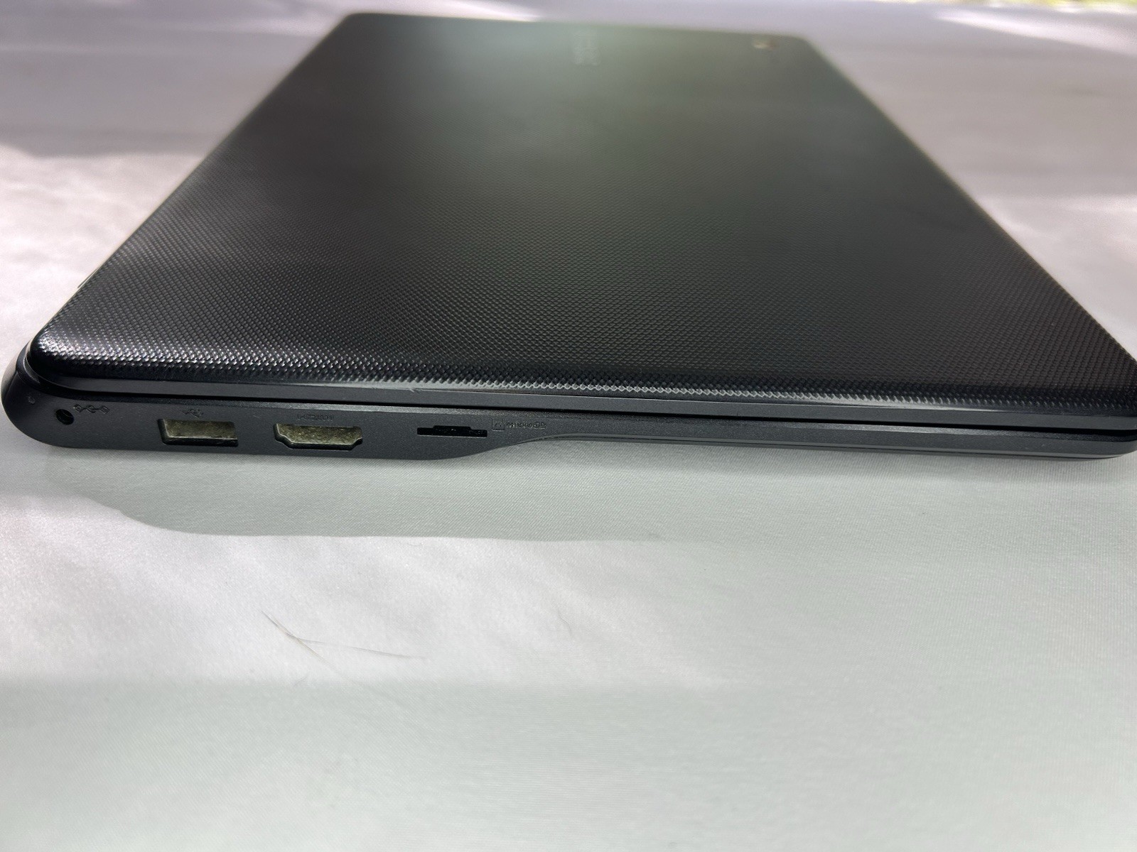 Samsung Chromebook 3 XE500C13-K02US PC Only-NoCharger