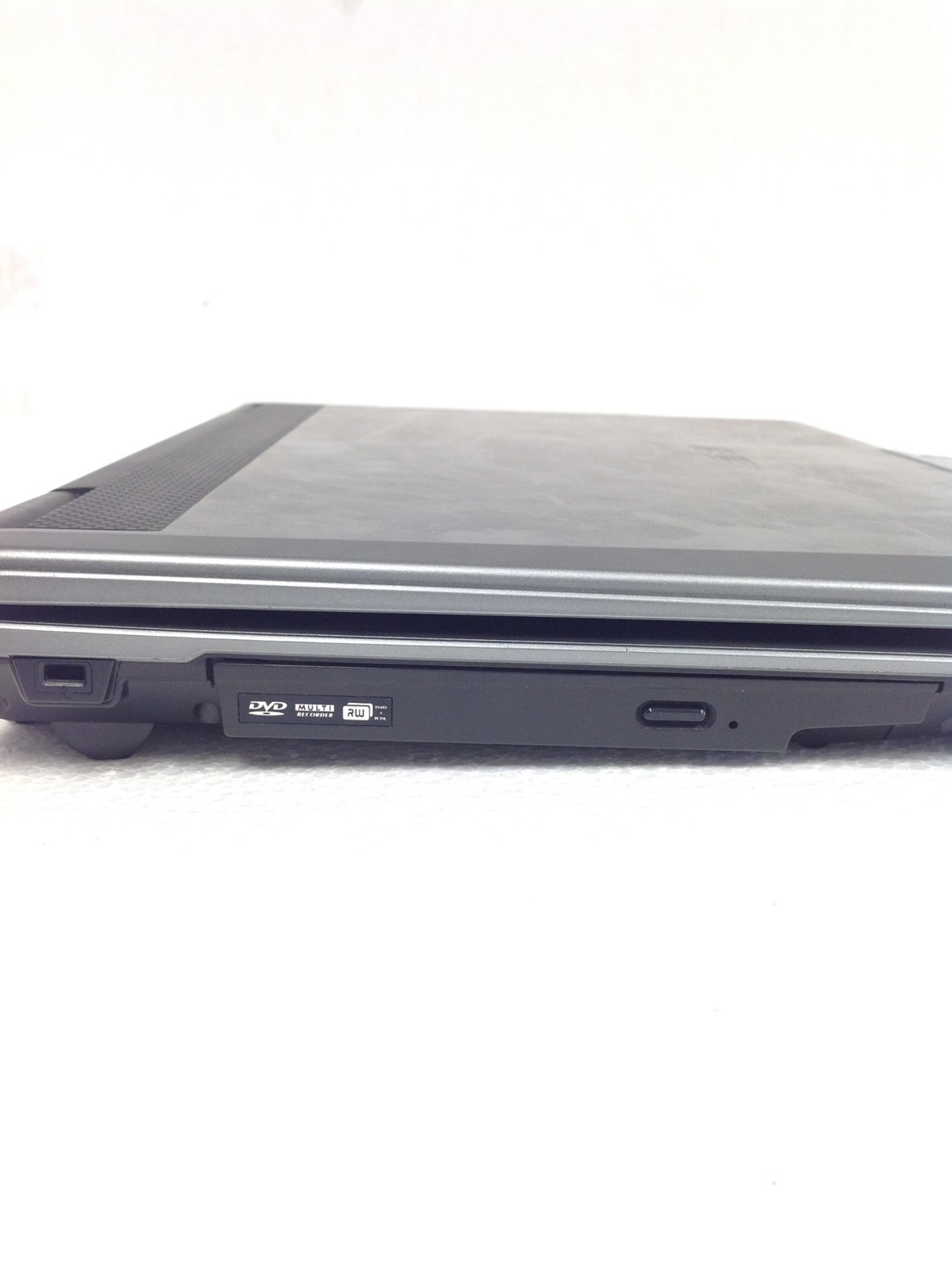 Asus F3S Notebook PC Intel Core 2 Duo T7300 2.0GHz 15.4″ Laptop w/4GB RAM, No HD