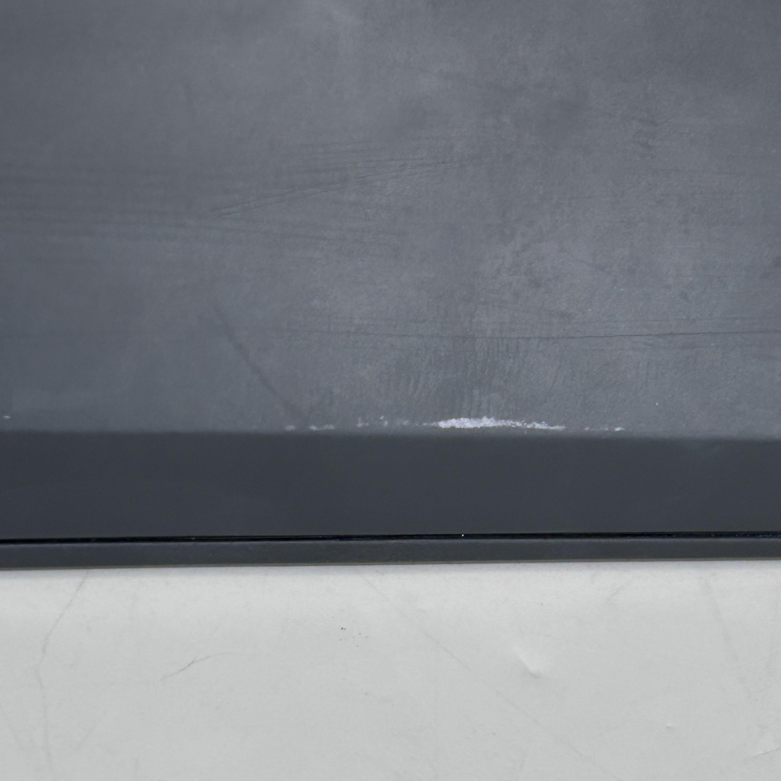 Lenovo ThinkPad P1 Gen 5 16 UHD+ 2.4 GHz i7-12800H 32GB 1TB SSD NVIDIA RTX A1000