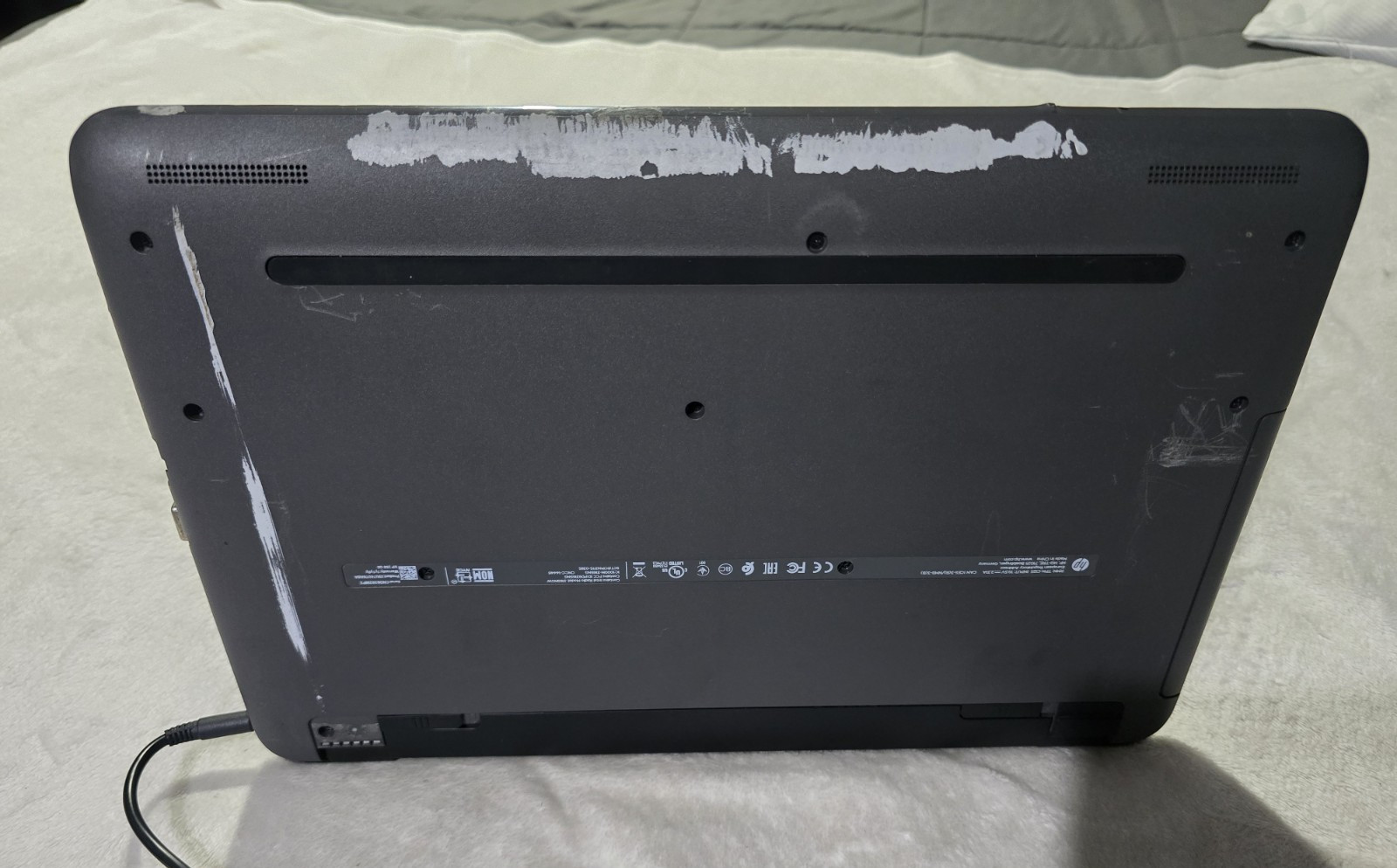 HP 250 G5 Laptop Computer 3165NGW Black Core i3 with Charger Built-in Webcam