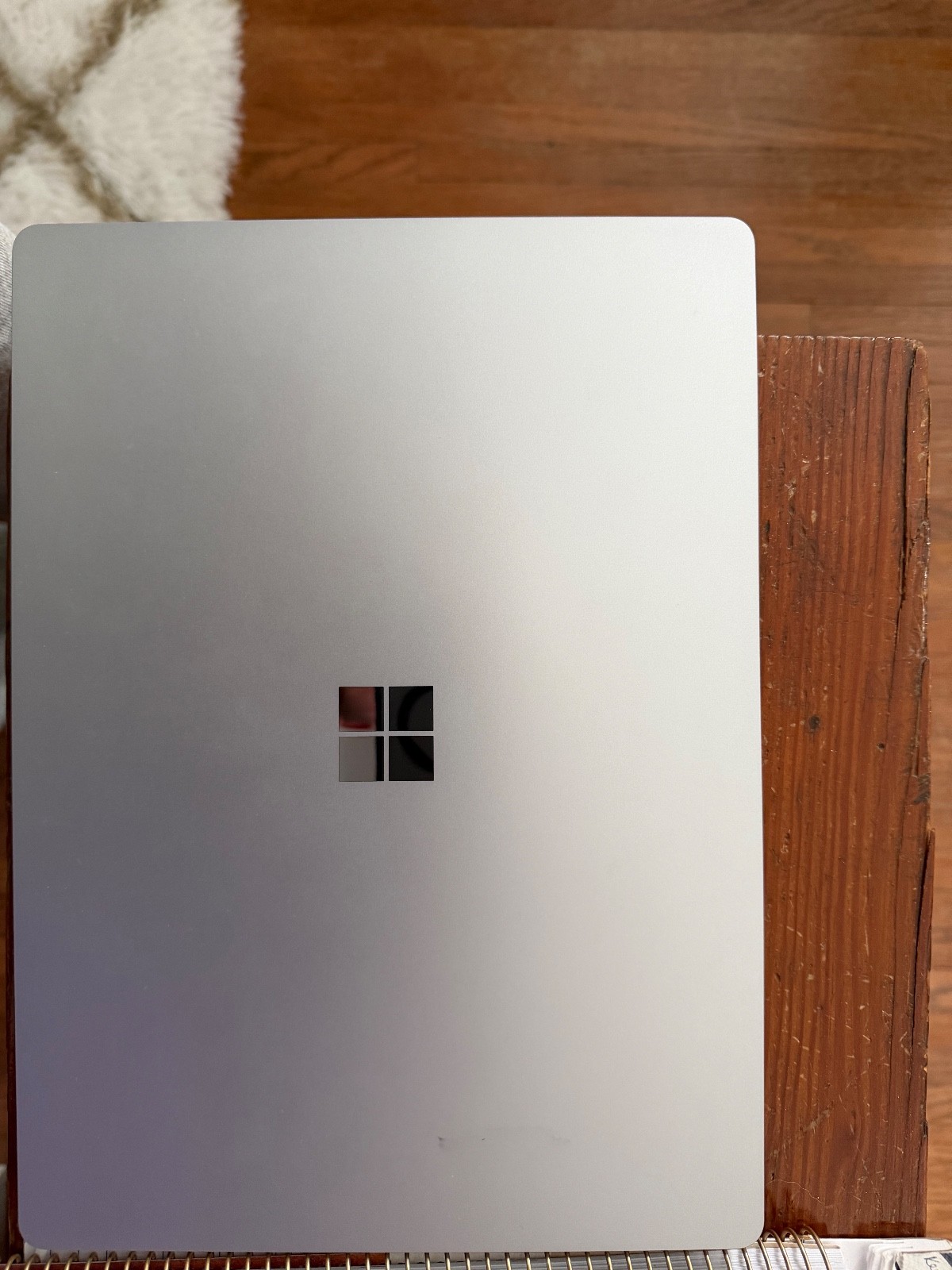 Microsoft surface laptop model 4 1950 – i5, 256 gb, 8gb ram