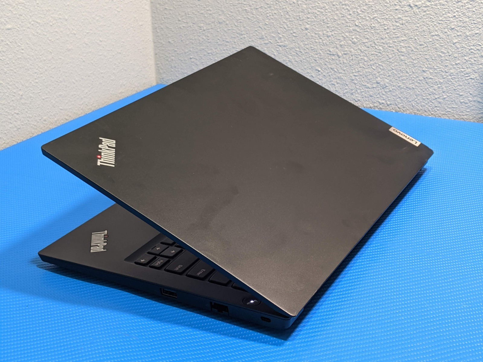 Lenovo ThinkPad E14 Gen 4 14″FHD i5-1235U 1.3Gh 16GB 512GB SSD 99tt WTY-10/26