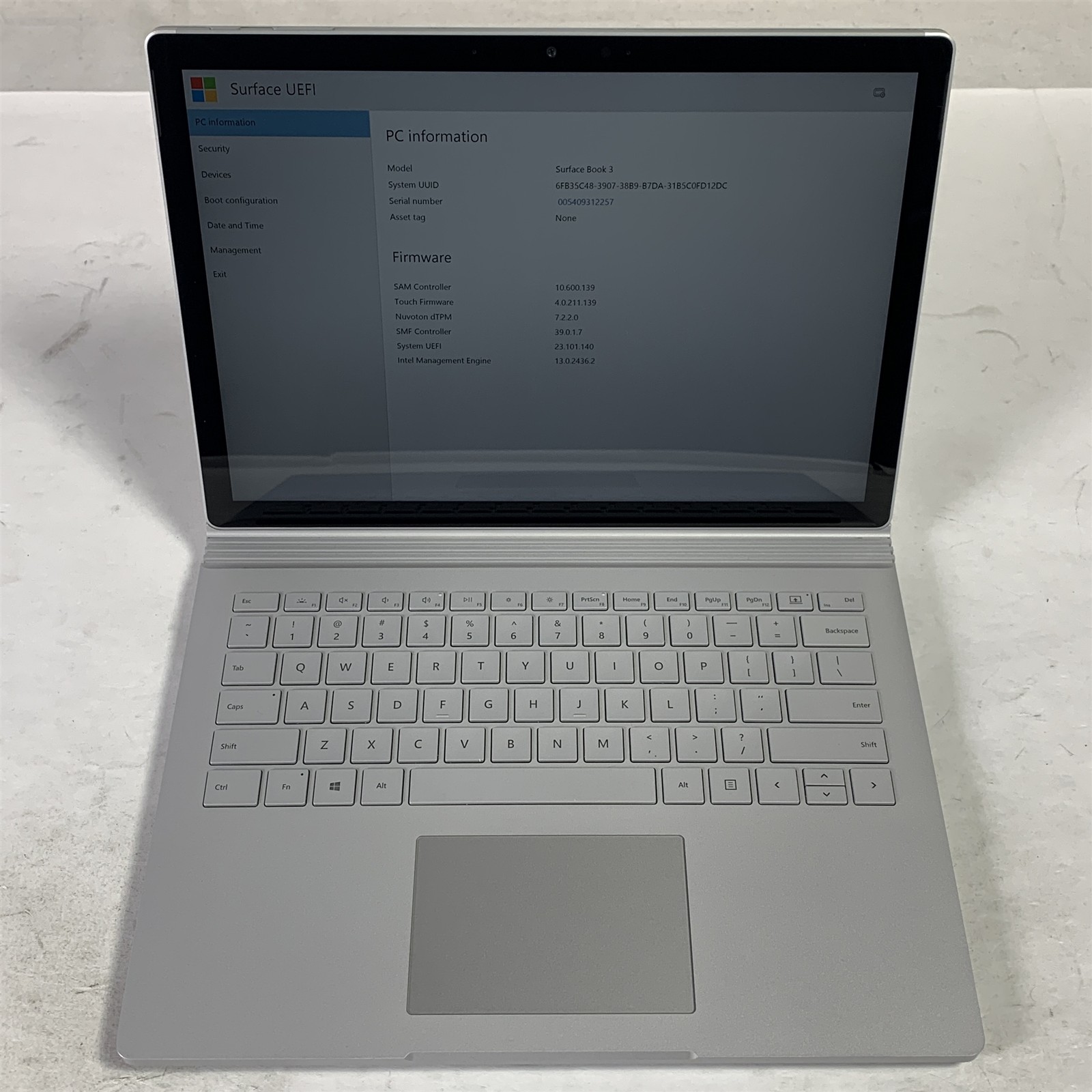 Microsoft Surface Book 3 1900 13.5″ i7-1065G7 1.3GHz 16GB 256GB NVMe SSD – Win11