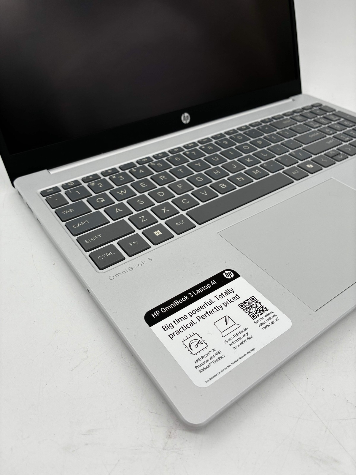 HP OmniBook 3 16-inch Laptop AMD Ryzen AI 5 16GB RAM 512GB Black Charger Include