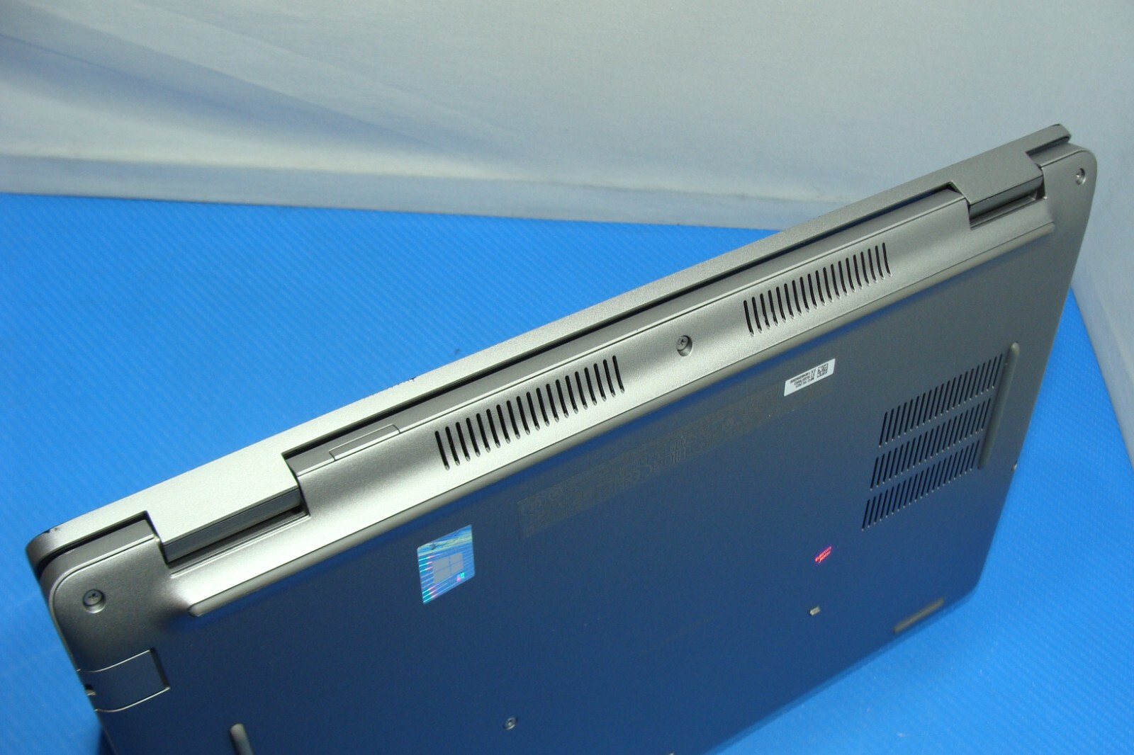 Dell Precision 3561 15.6″HD i5-11500H 2.9GHz 16GB 256GB Win 11Pro Great Battery!